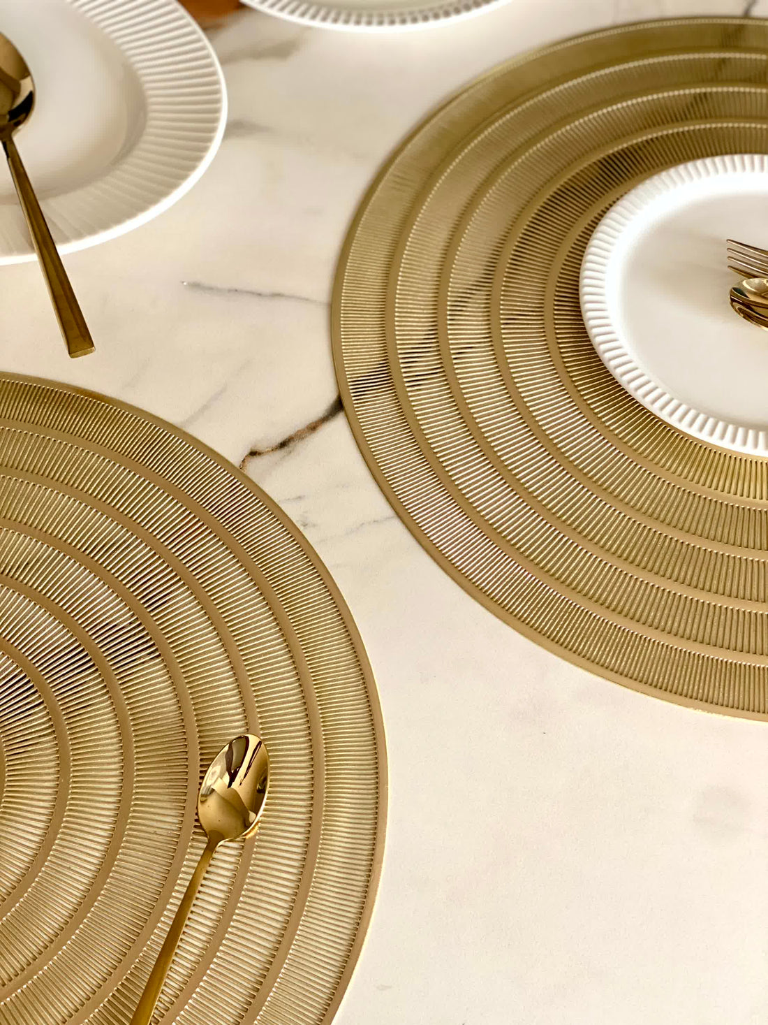 Swirling Table Mats - Gold (Set of 6)