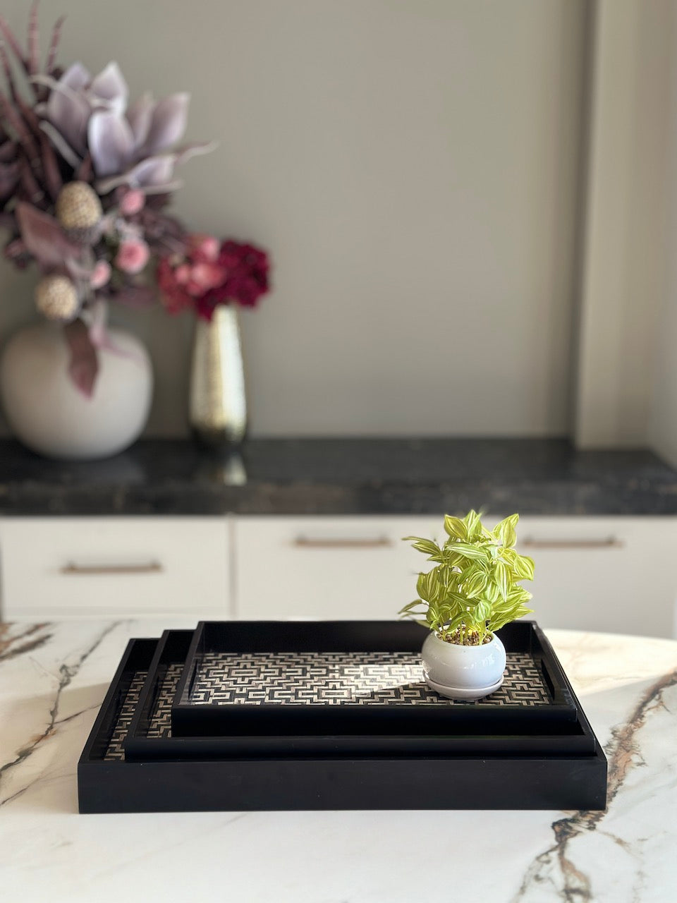 Noir Tray - Medium