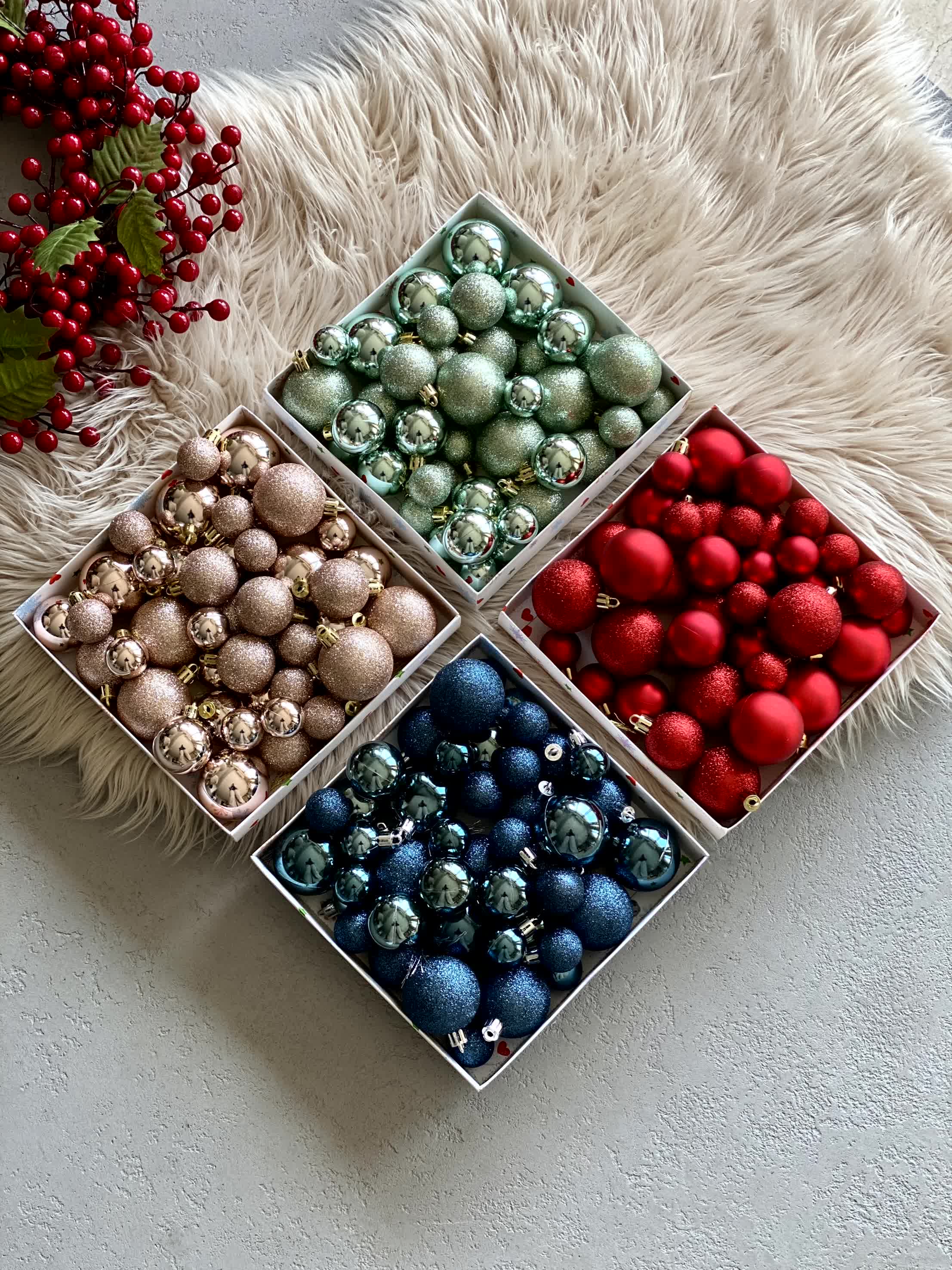 Christmas Aurora Ball Set - Blue (Set of 44)