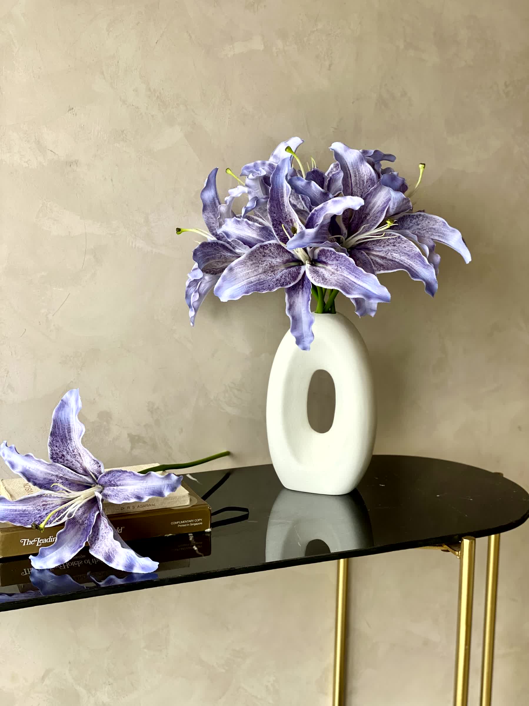 Artificial Silk Lilly Flower Bunch - Lilac