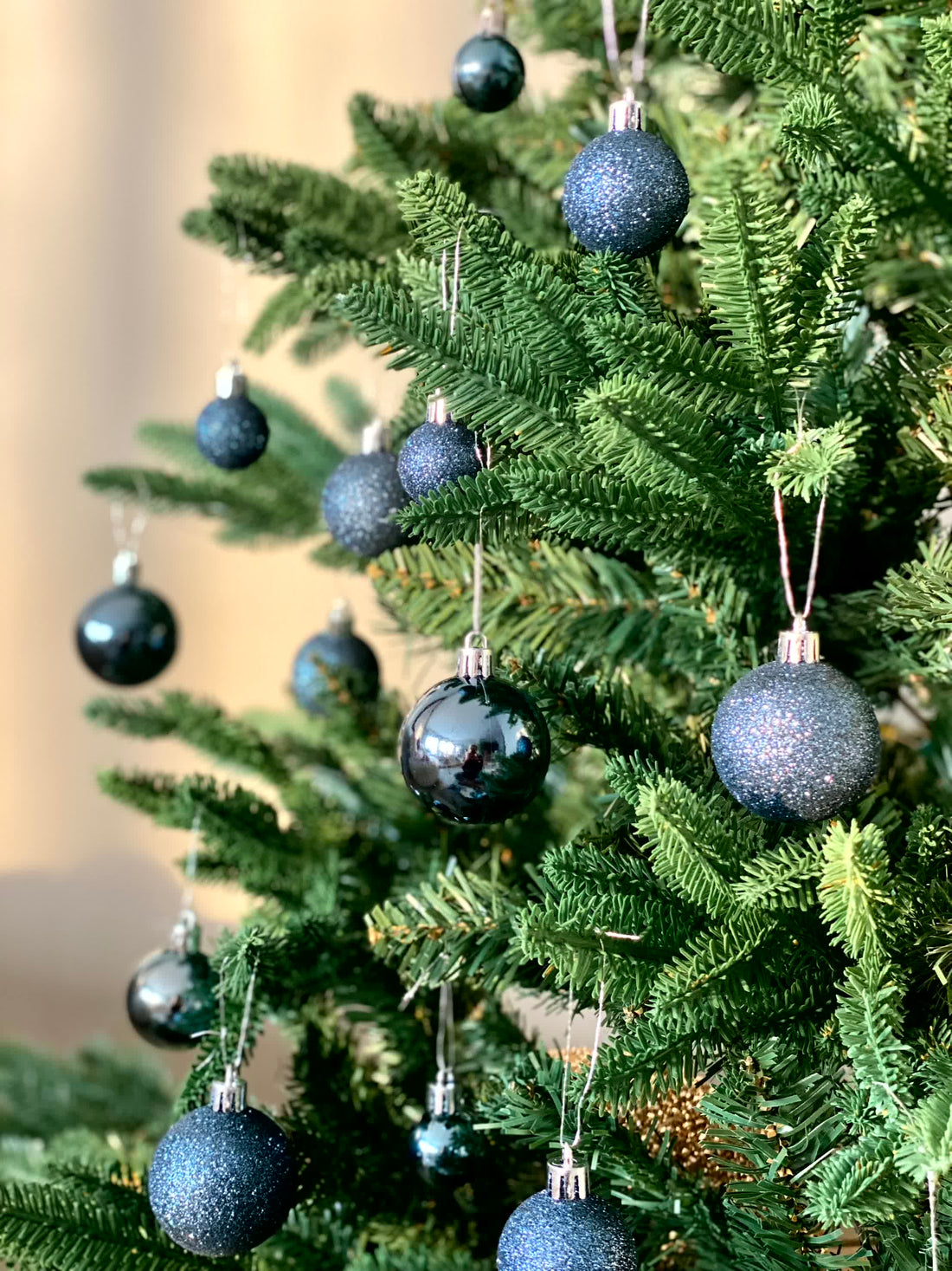 Christmas Aurora Ball Set - Blue (Set of 44)