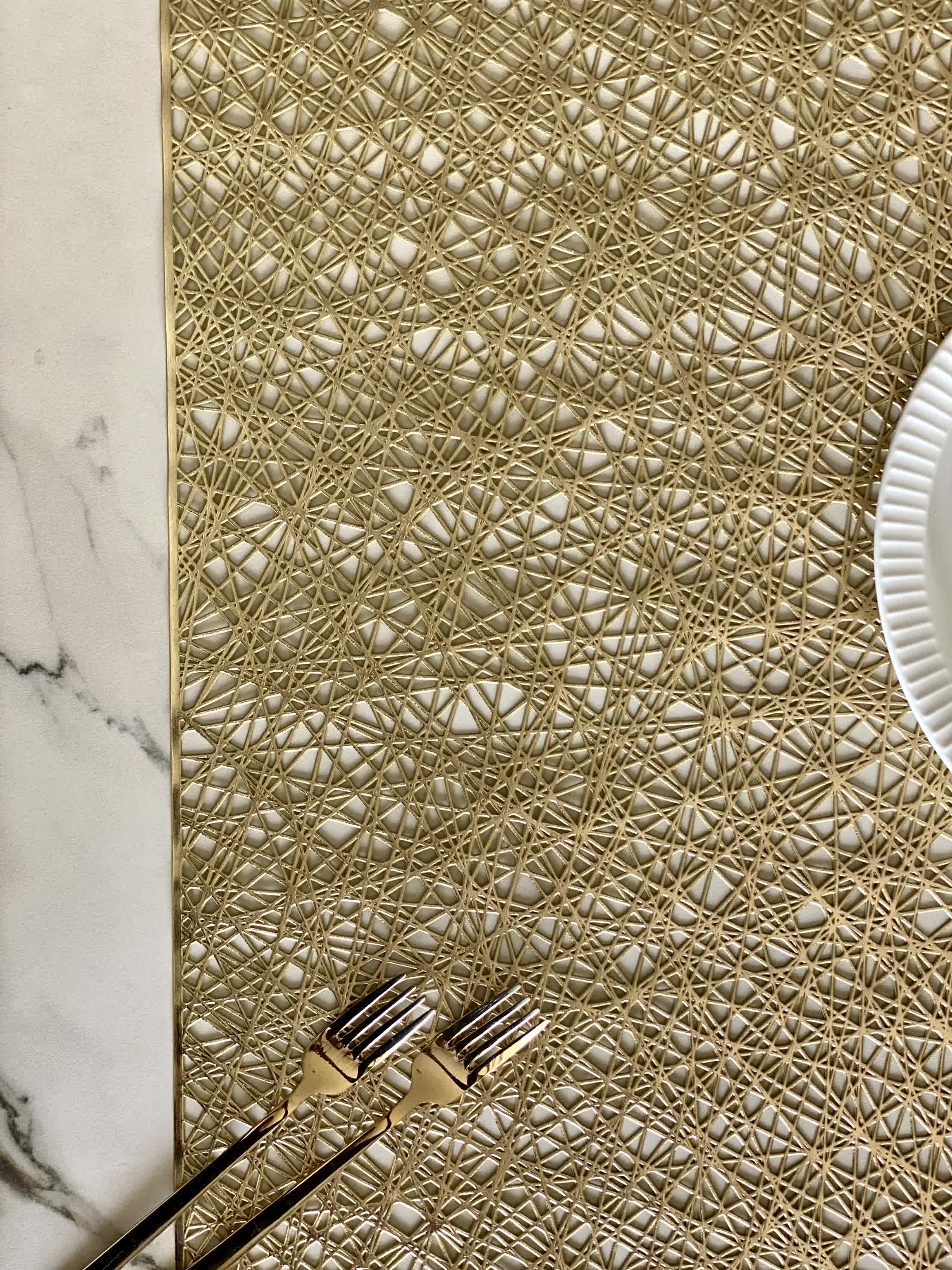 Metallic Table Runner