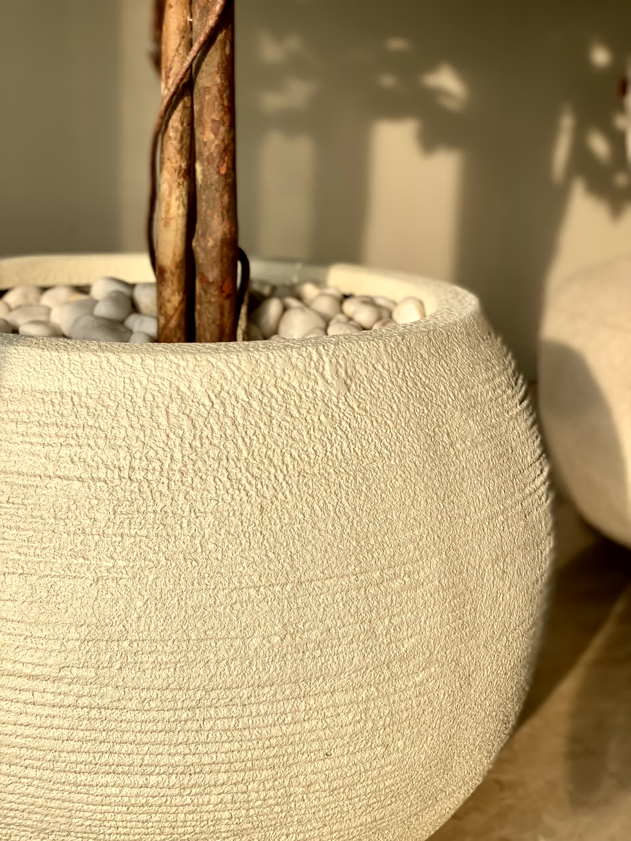 Vienna Ivory Planter