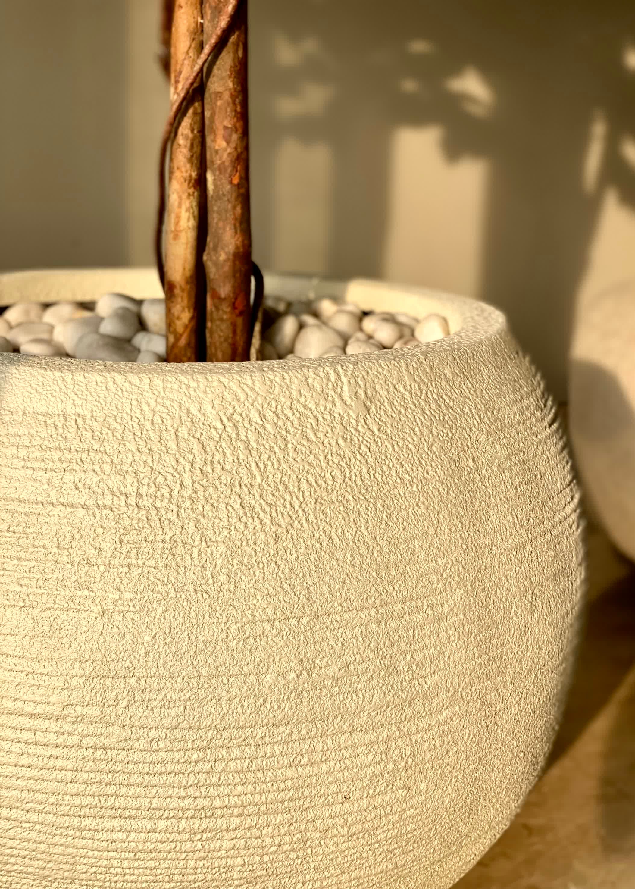 Vienna Ivory Planter