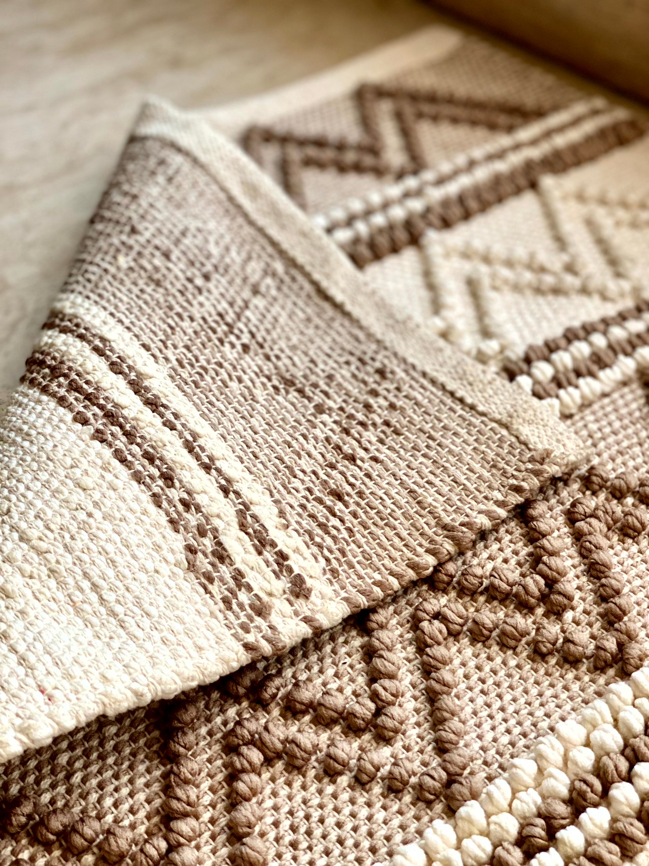 Bauhaus Handcrafted Carpet - 4x6 Feet