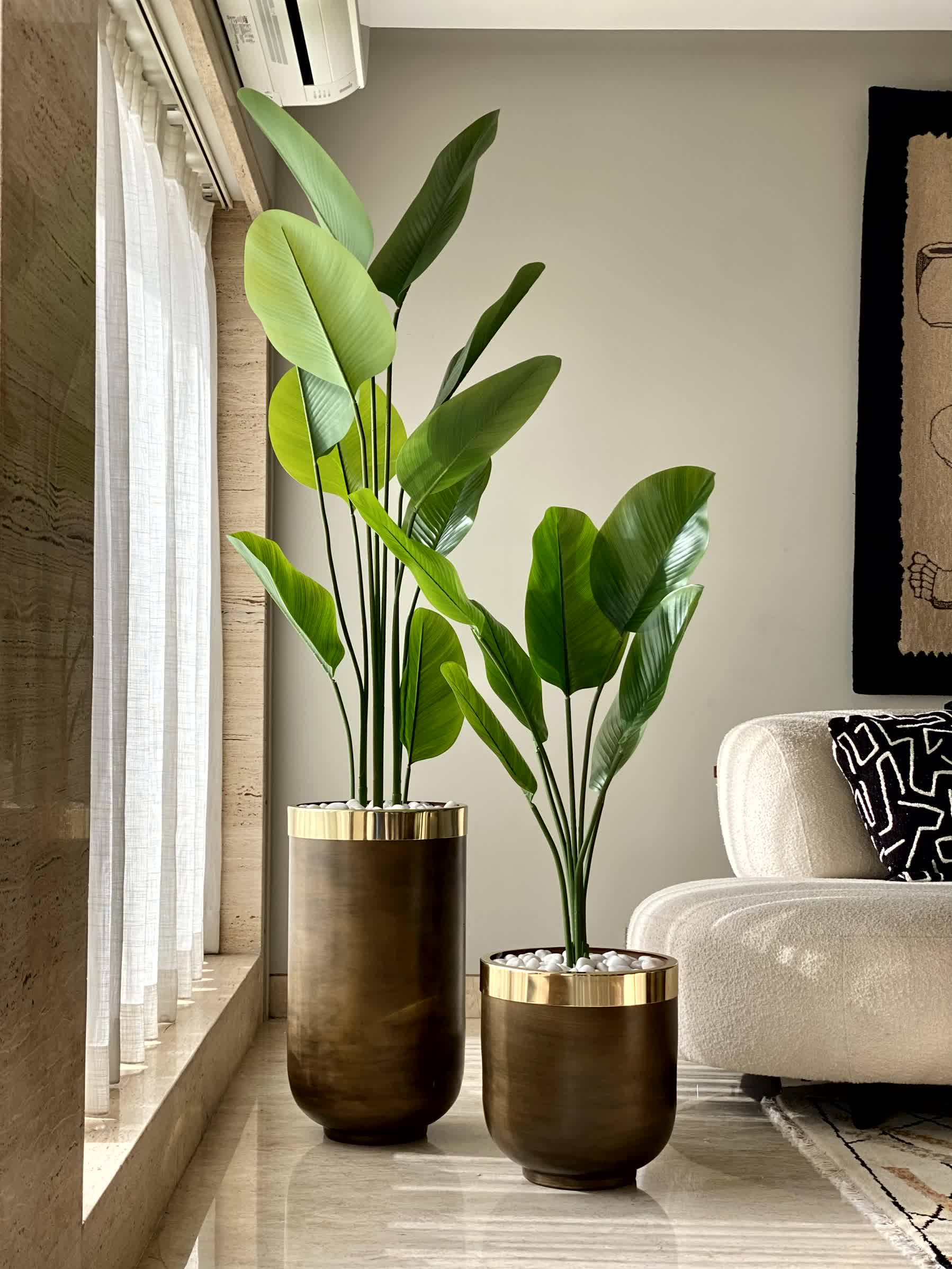 Minsk Planters - Antique Brown