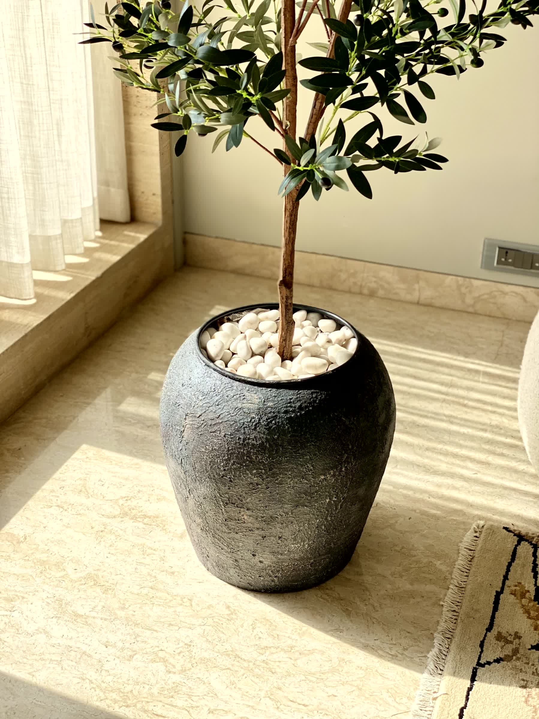Mesa Planters - Rustic Ash Grey