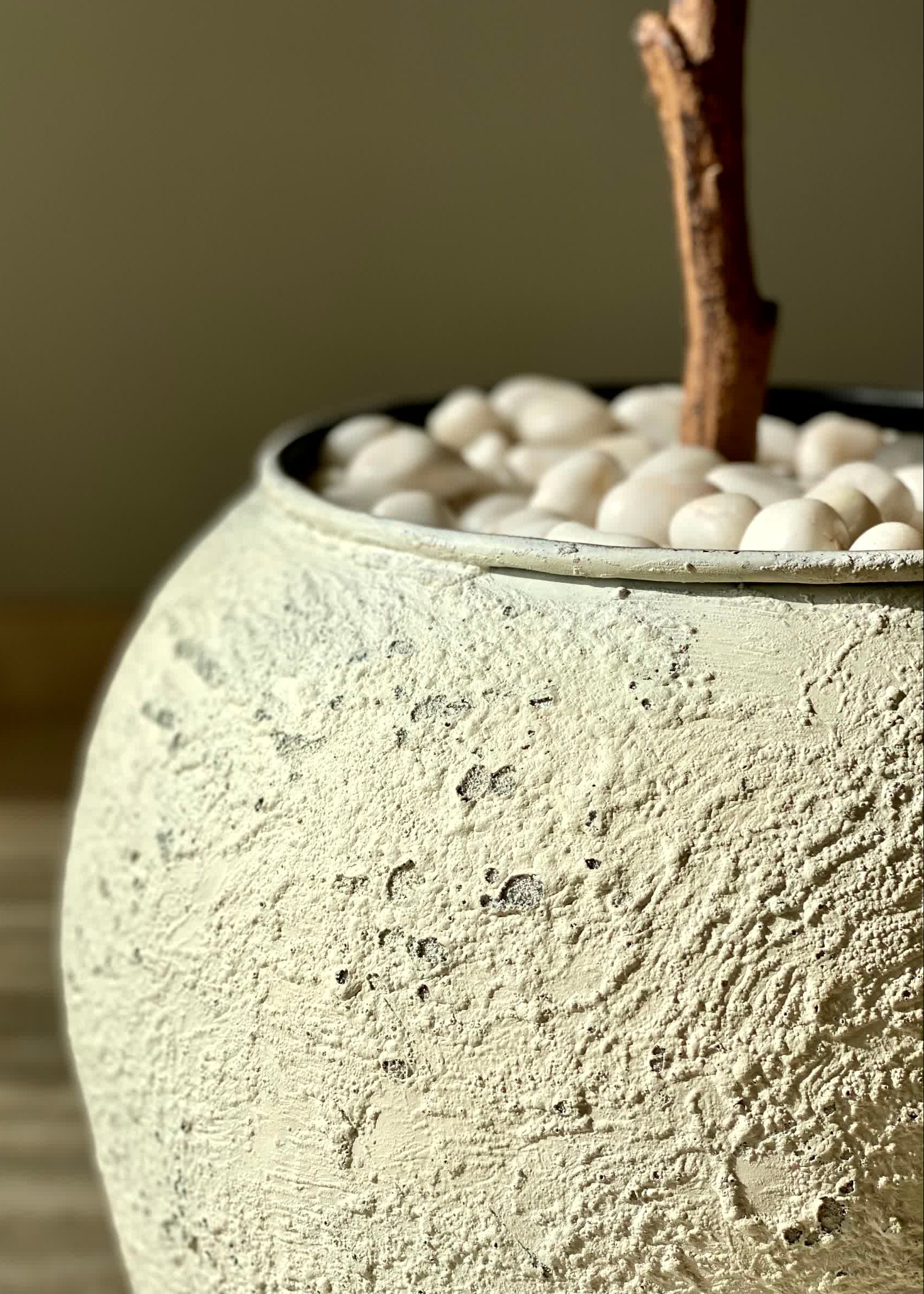 Mesa Planters - Rustic Ivory