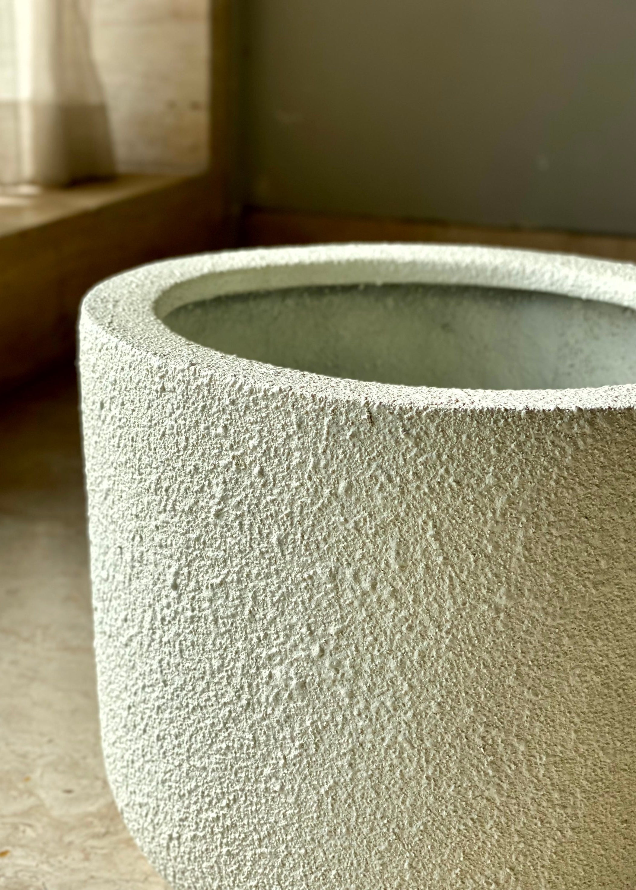 Mysa Planter - Ivory