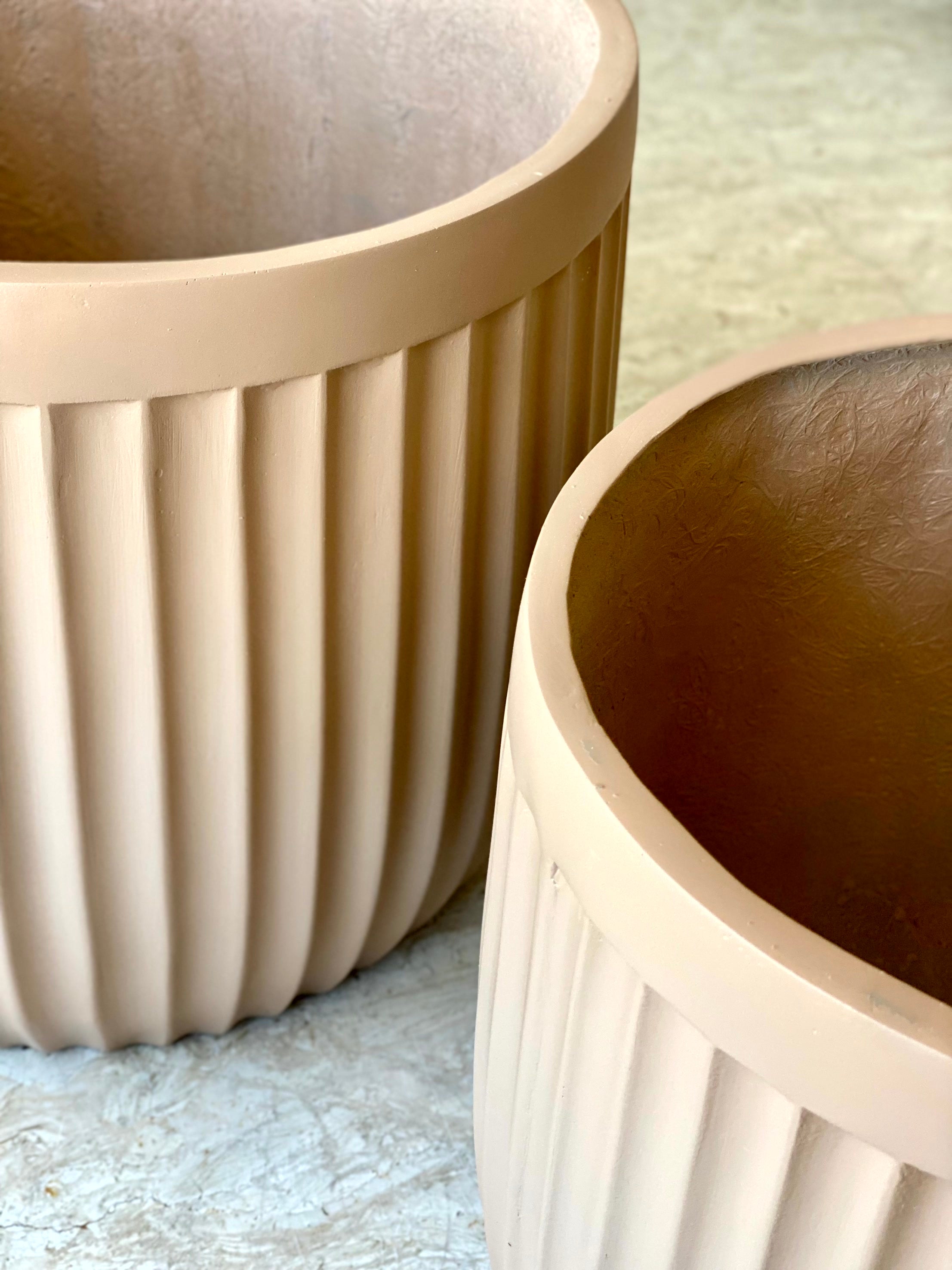 Valen Ribbed Planters - Terracotta Beige