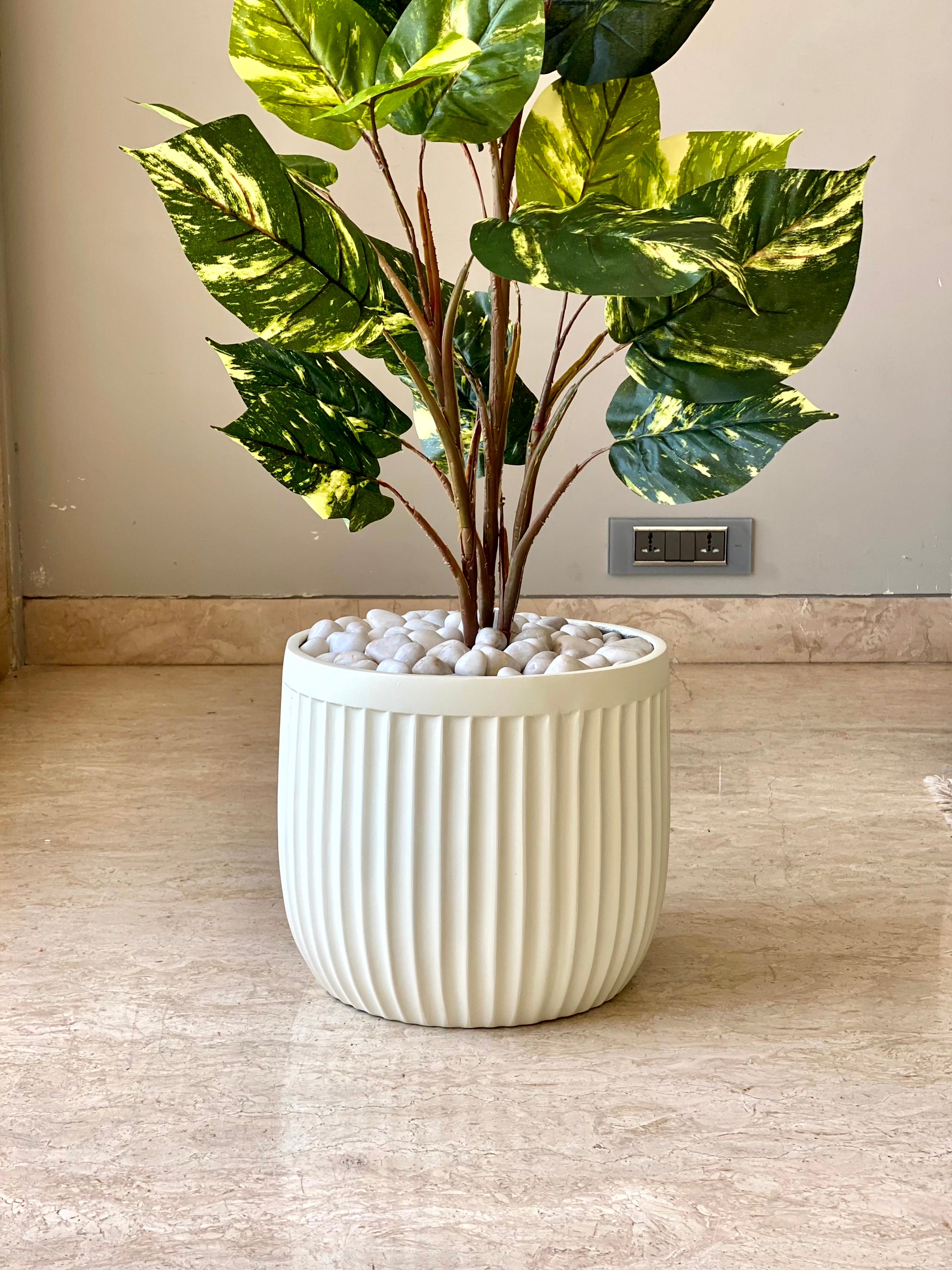Valen Ribbed Planters - Ivory