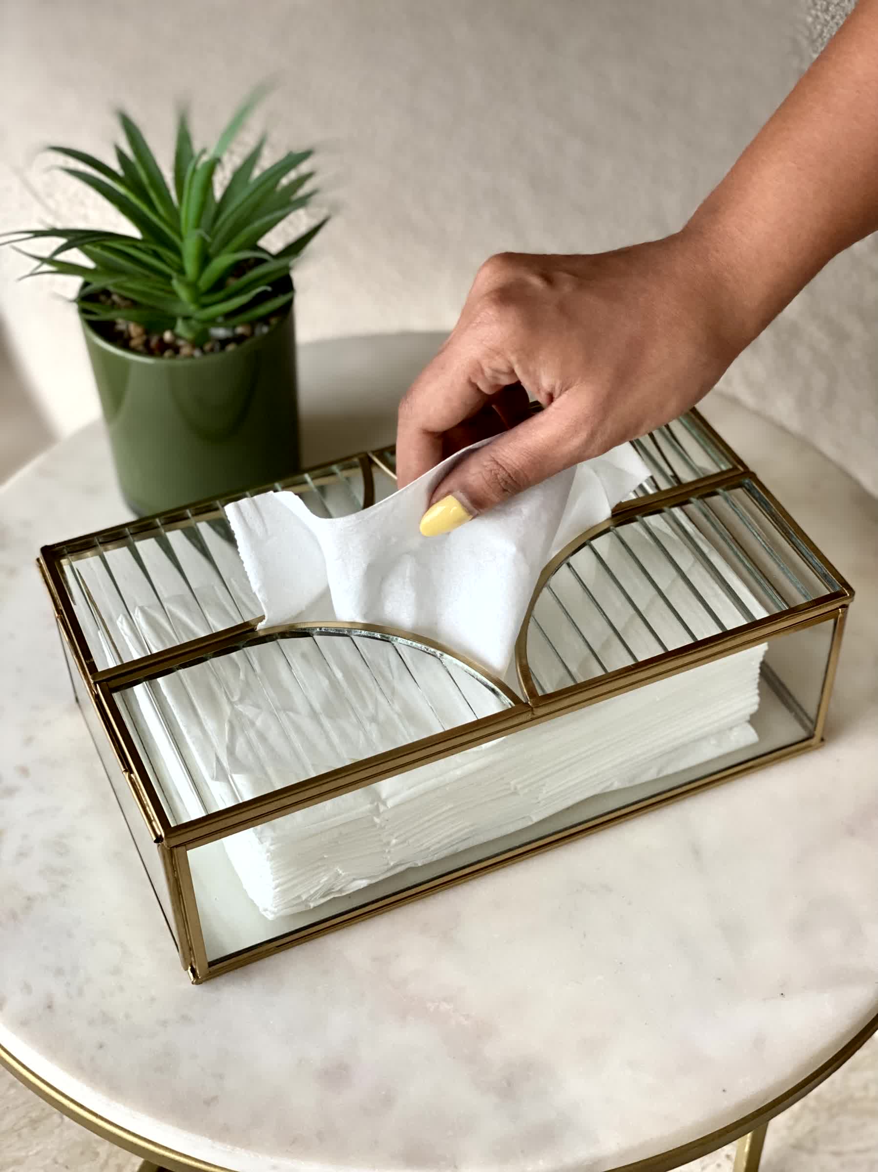 Milan Tissue Box