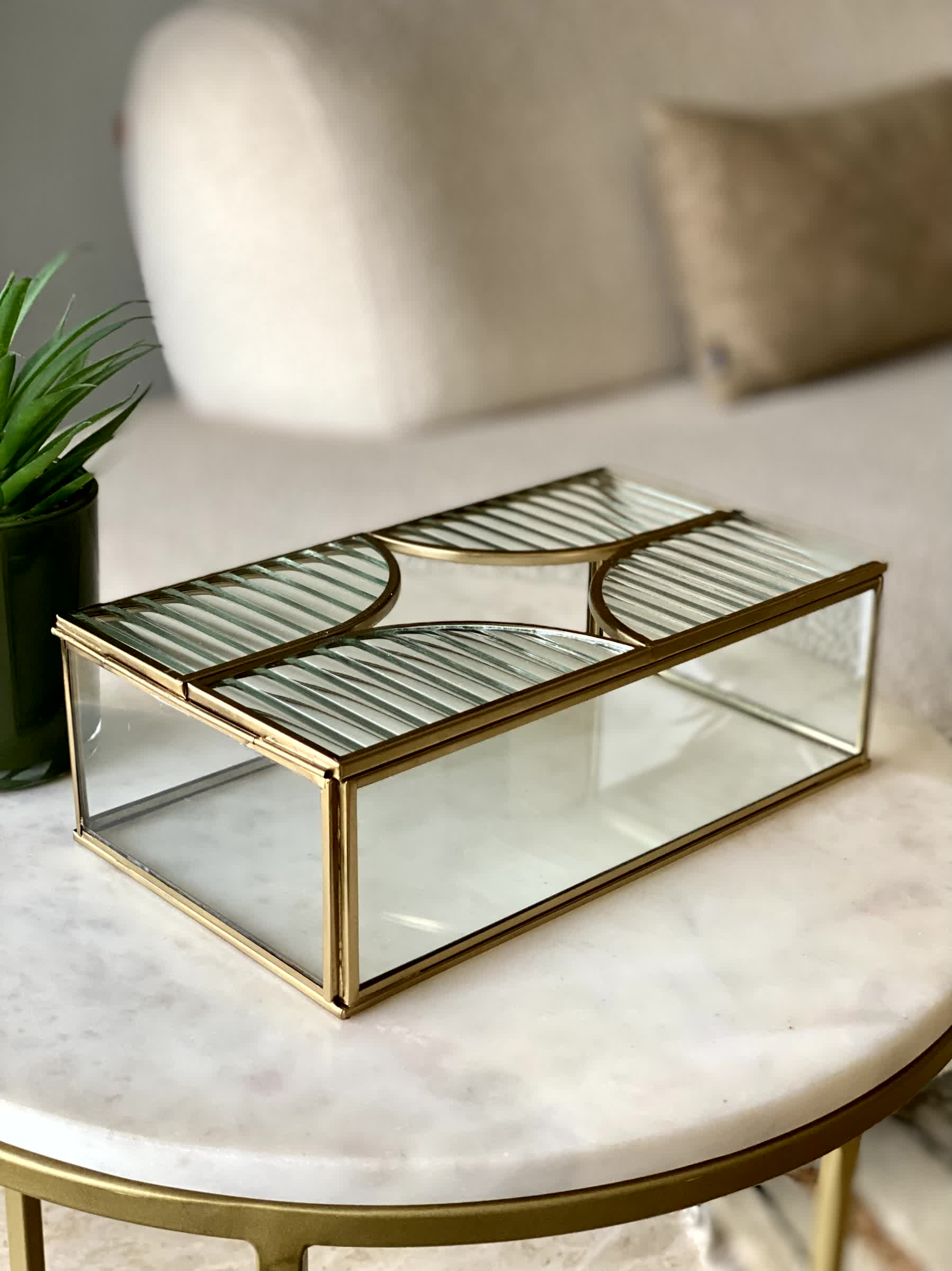 Milan Tissue Box