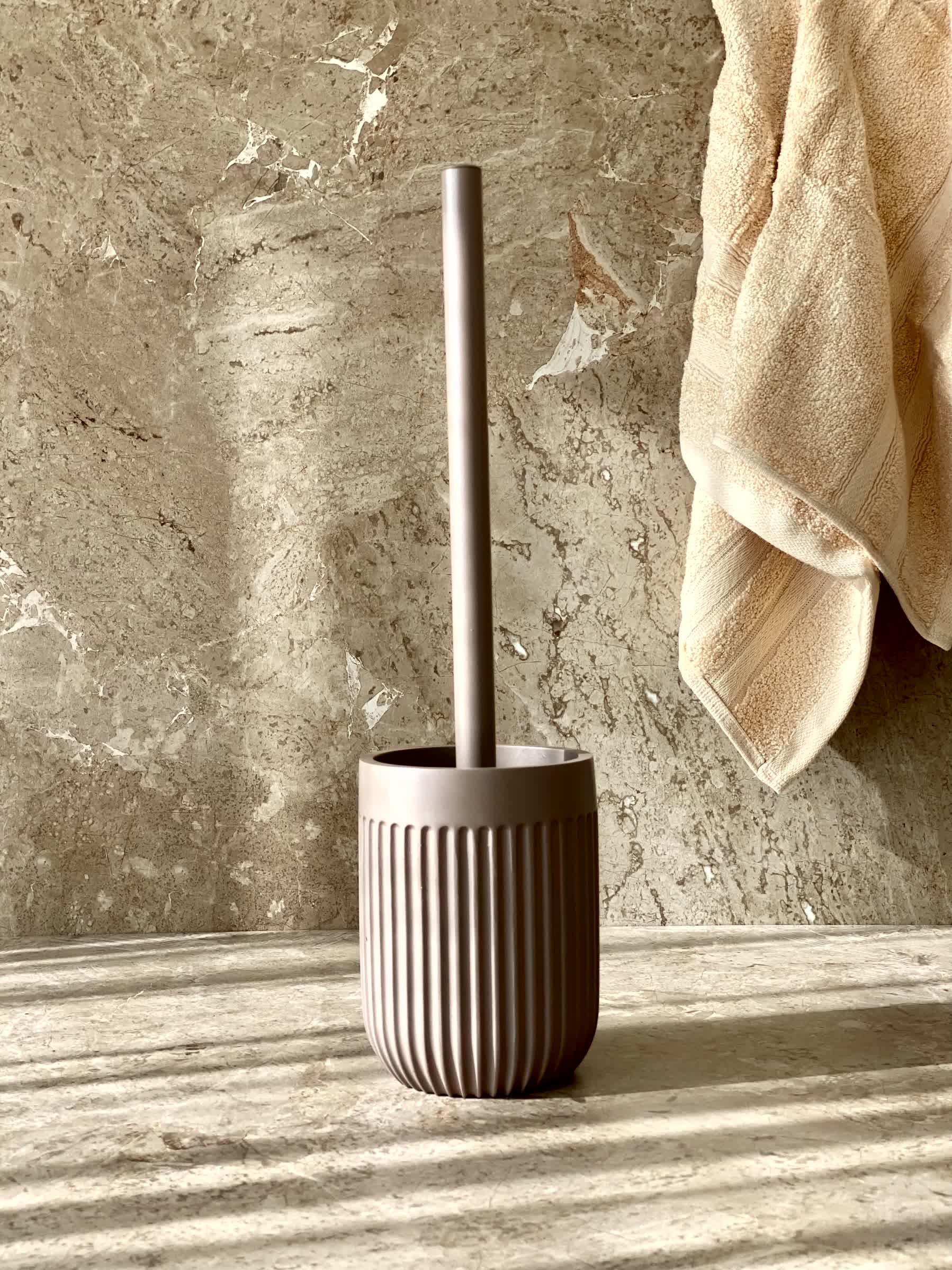 Ripple Toilet Brush - Brown