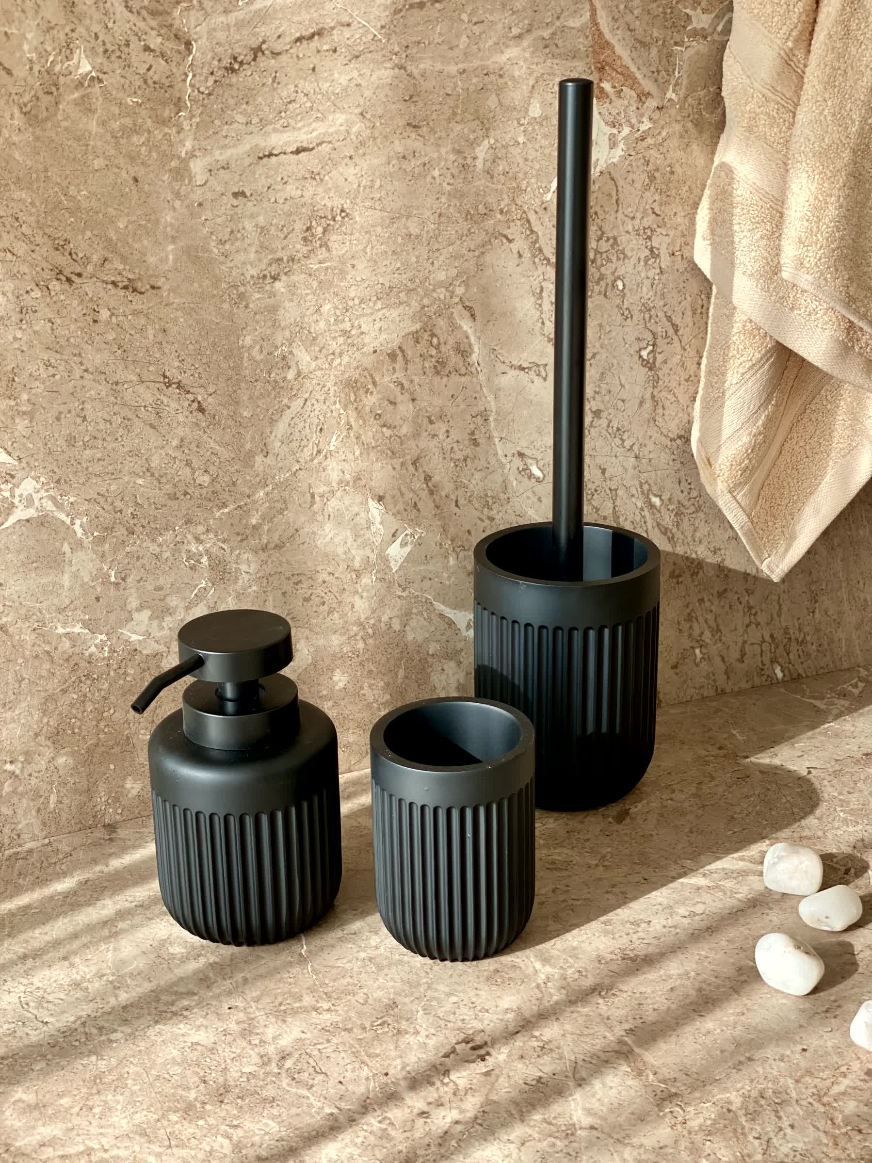 Ripple Toilet Brush - Black