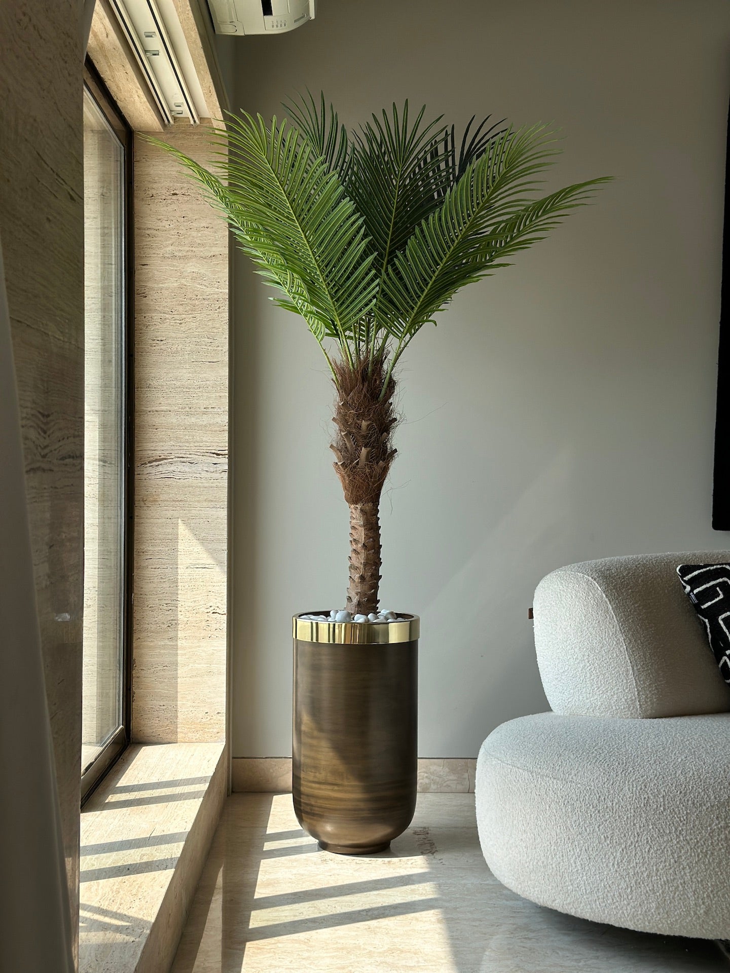 Minsk Planters - Antique Brown