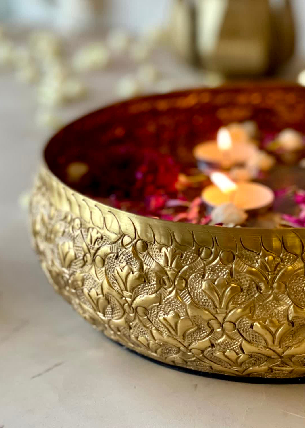 Noor Gold Urli - Medium