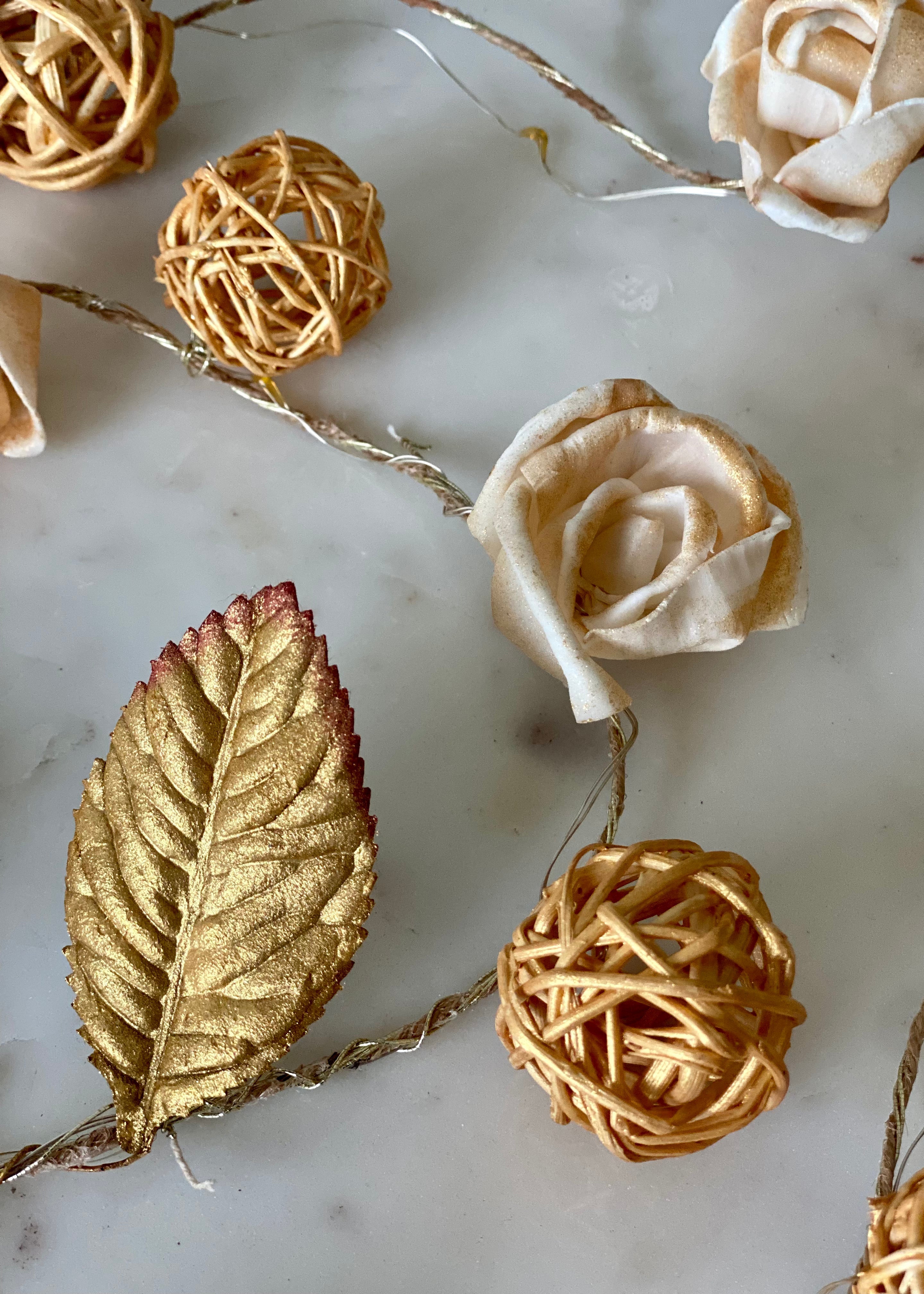Blossom Garland - Gold