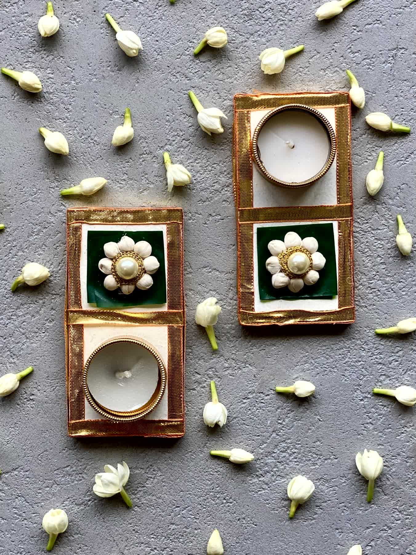 Jasmine Square Diyas - Mini