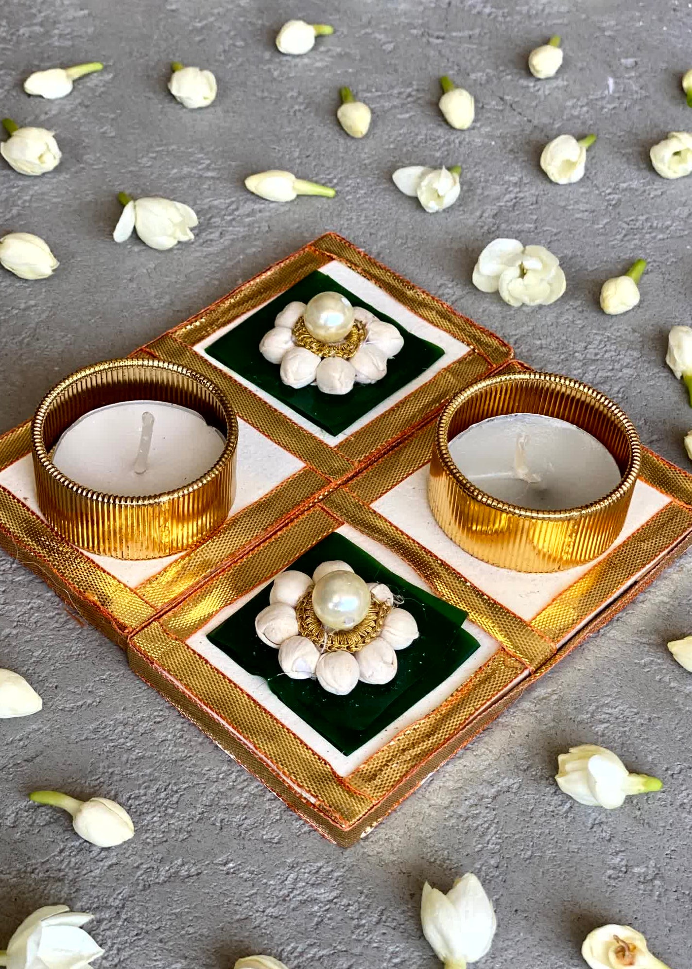 Jasmine Square Diyas - Mini