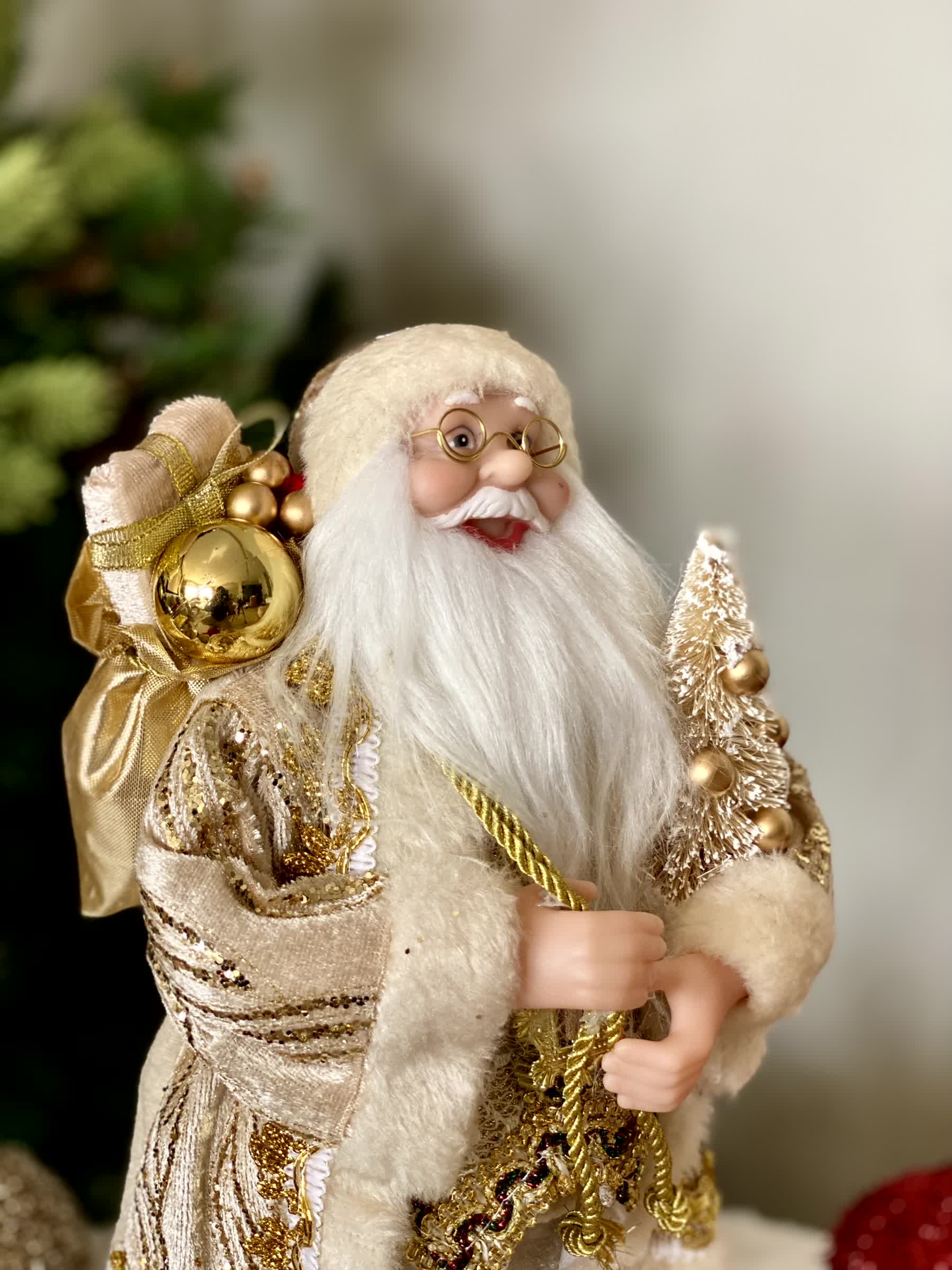 Christmas Jolly Santa Claus - 1 Feet (White and Gold)