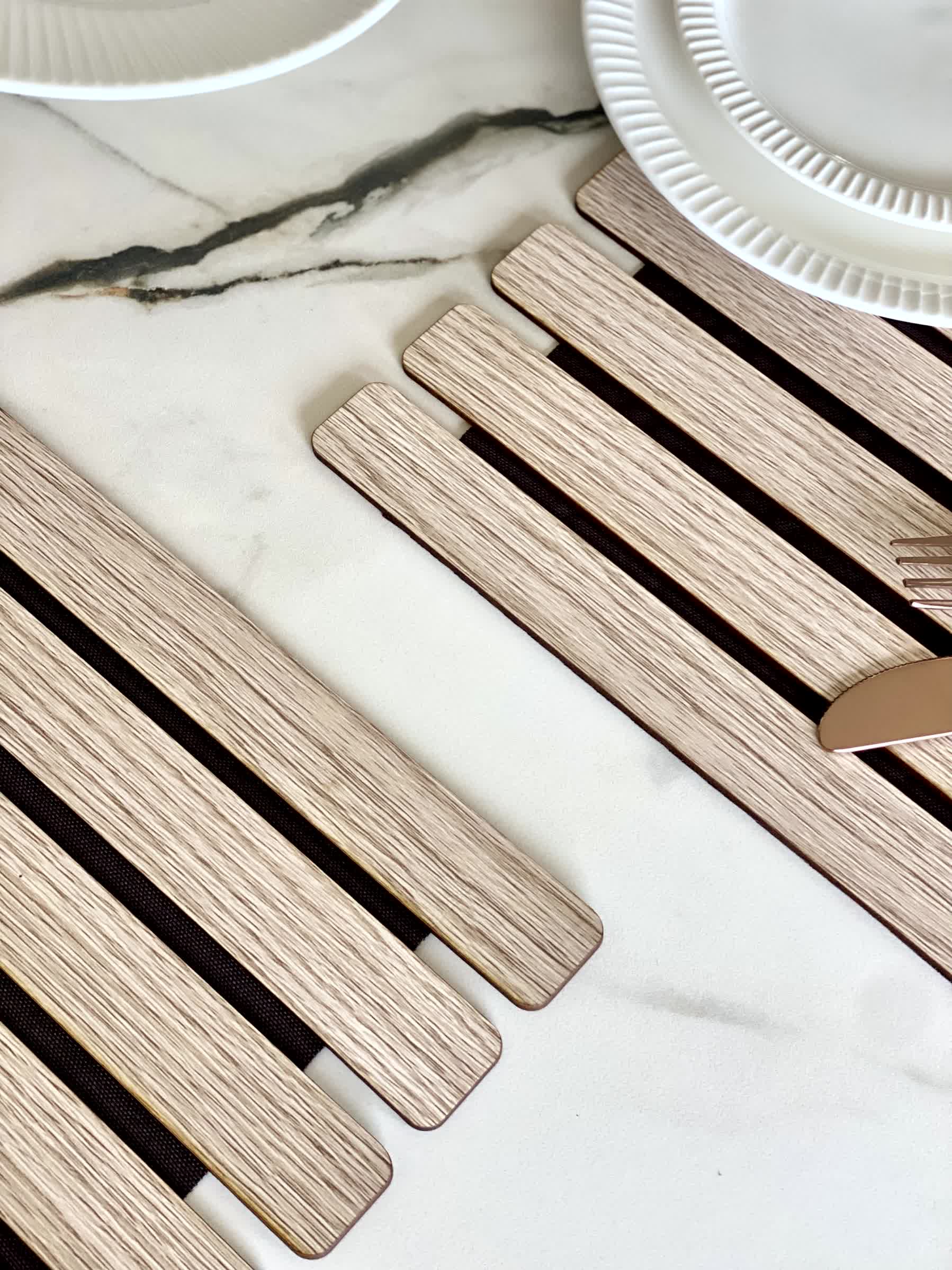 Elm Foldable Table Mats (Set of 2) - Cream