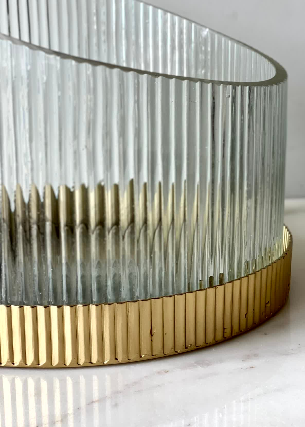 Fluted Glass Gold Vase - Wide