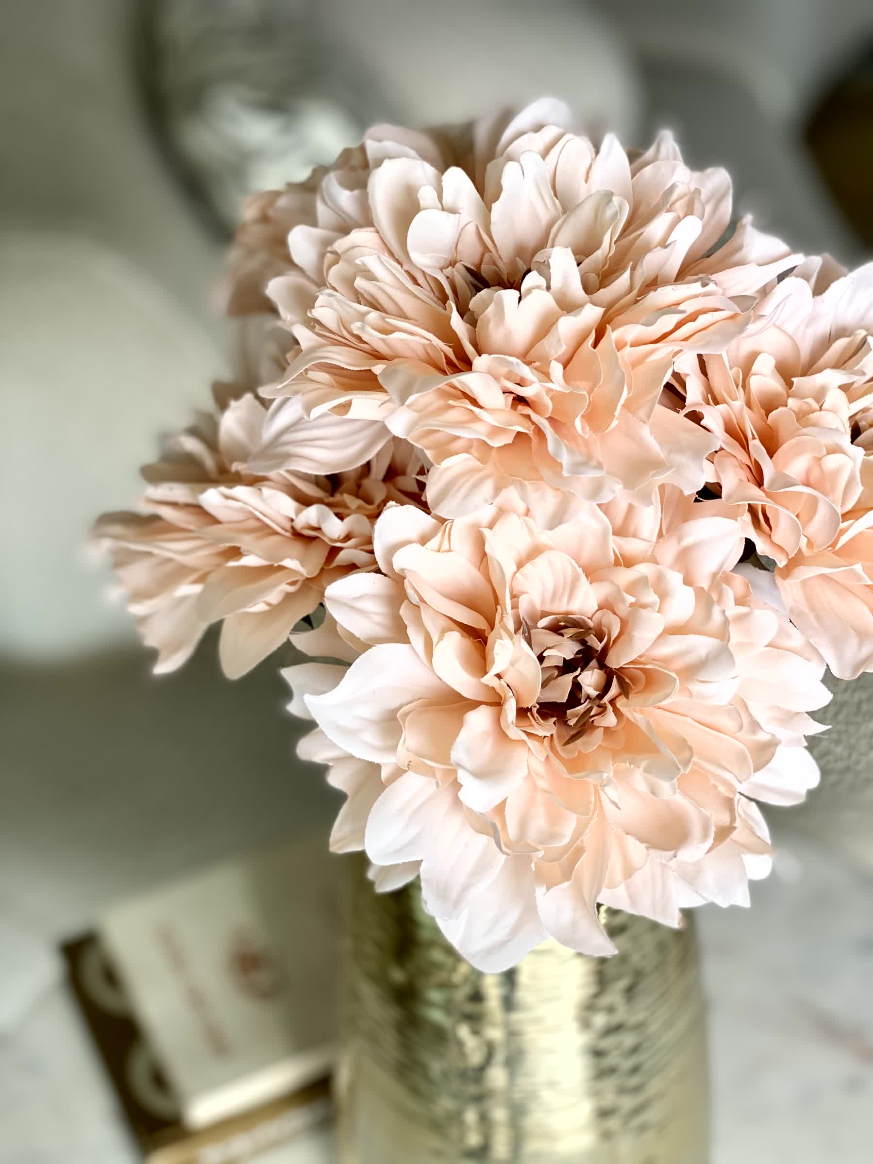 Artificial Chrysanthemum Flower Bunch - Beige