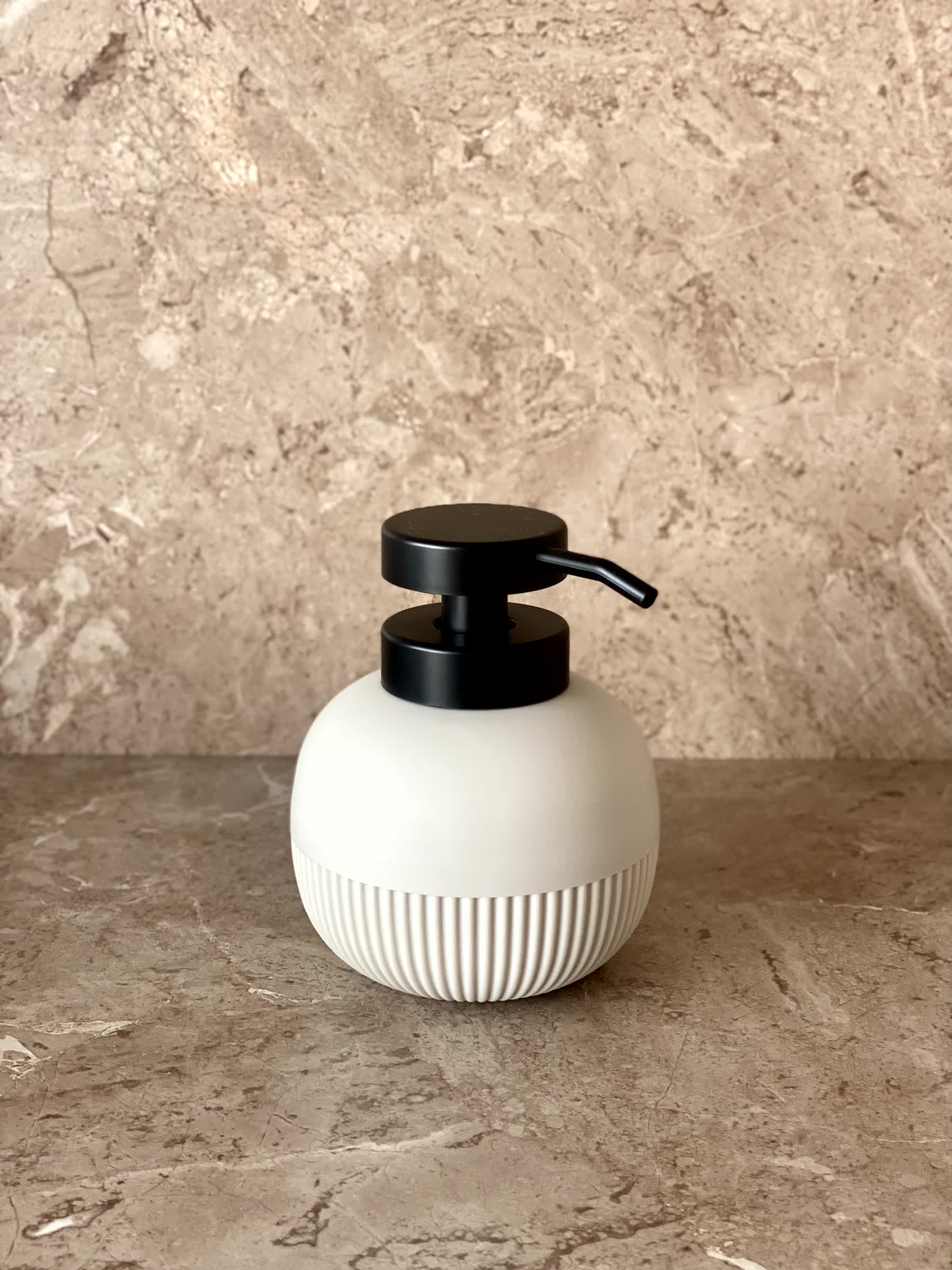 Chaton Round Bathroom Dispenser - Beige