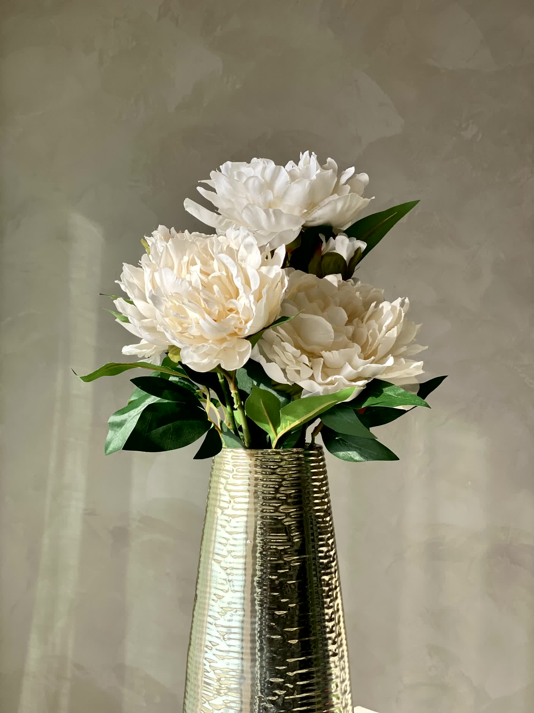 Artificial Dahila Flower Bunch - White