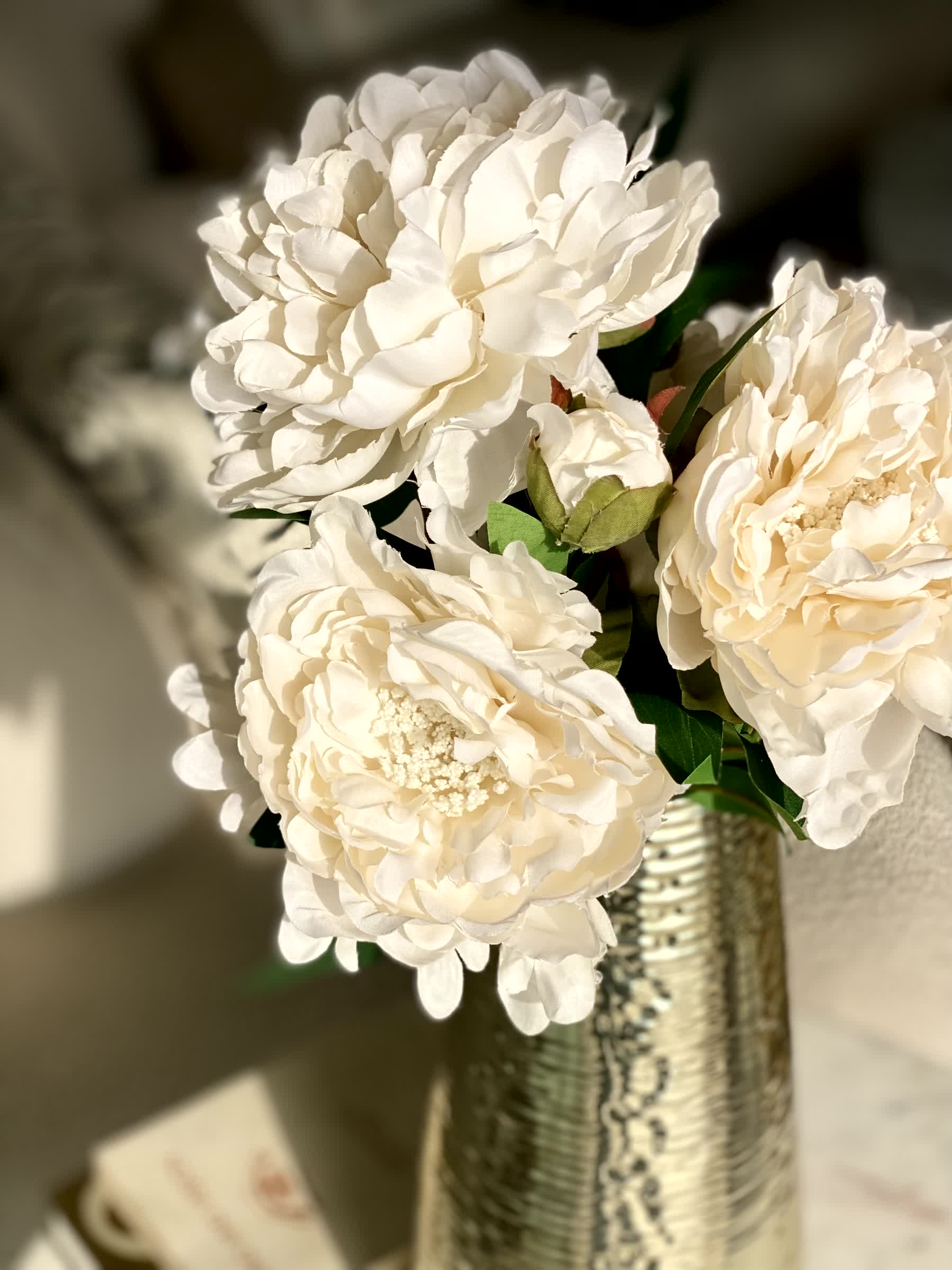 Artificial Dahila Flower Bunch - White
