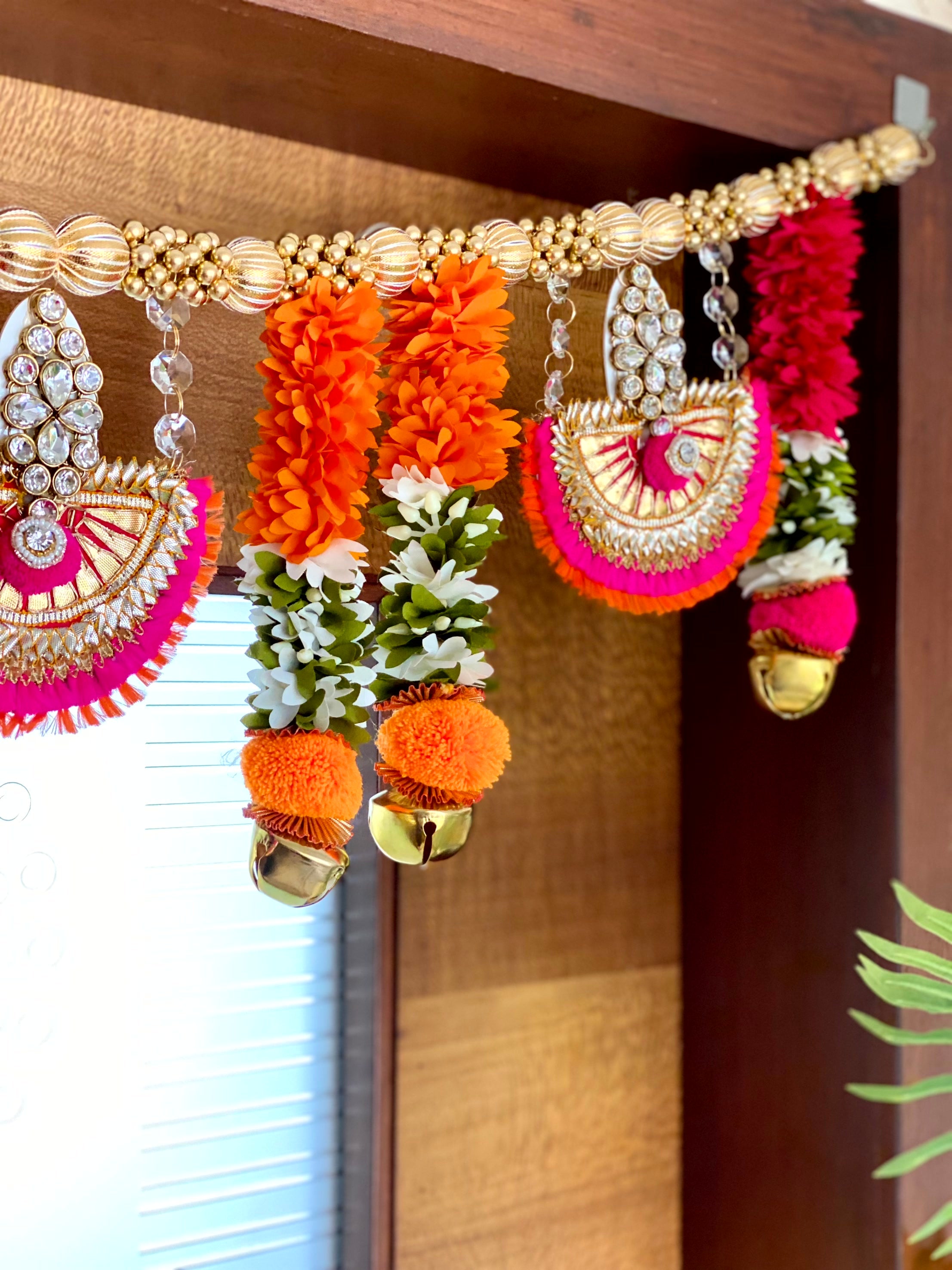 Festive Aura Diya Toran