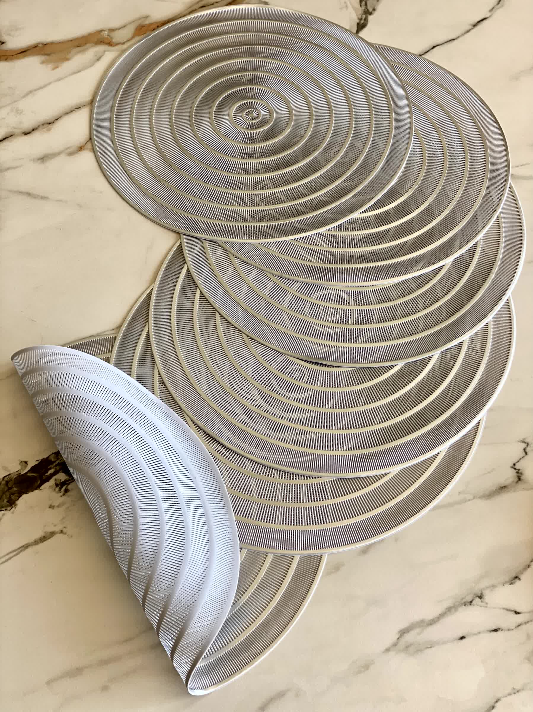 Swirling Table Mats - Silver (Set of 6)