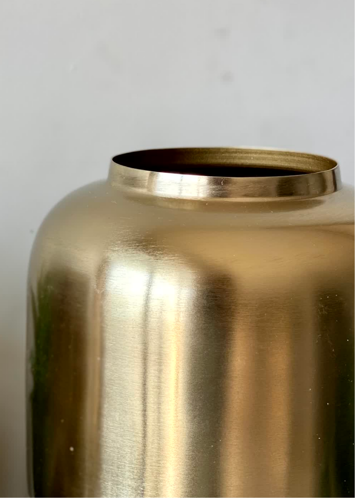 Rasa Vase - Gold