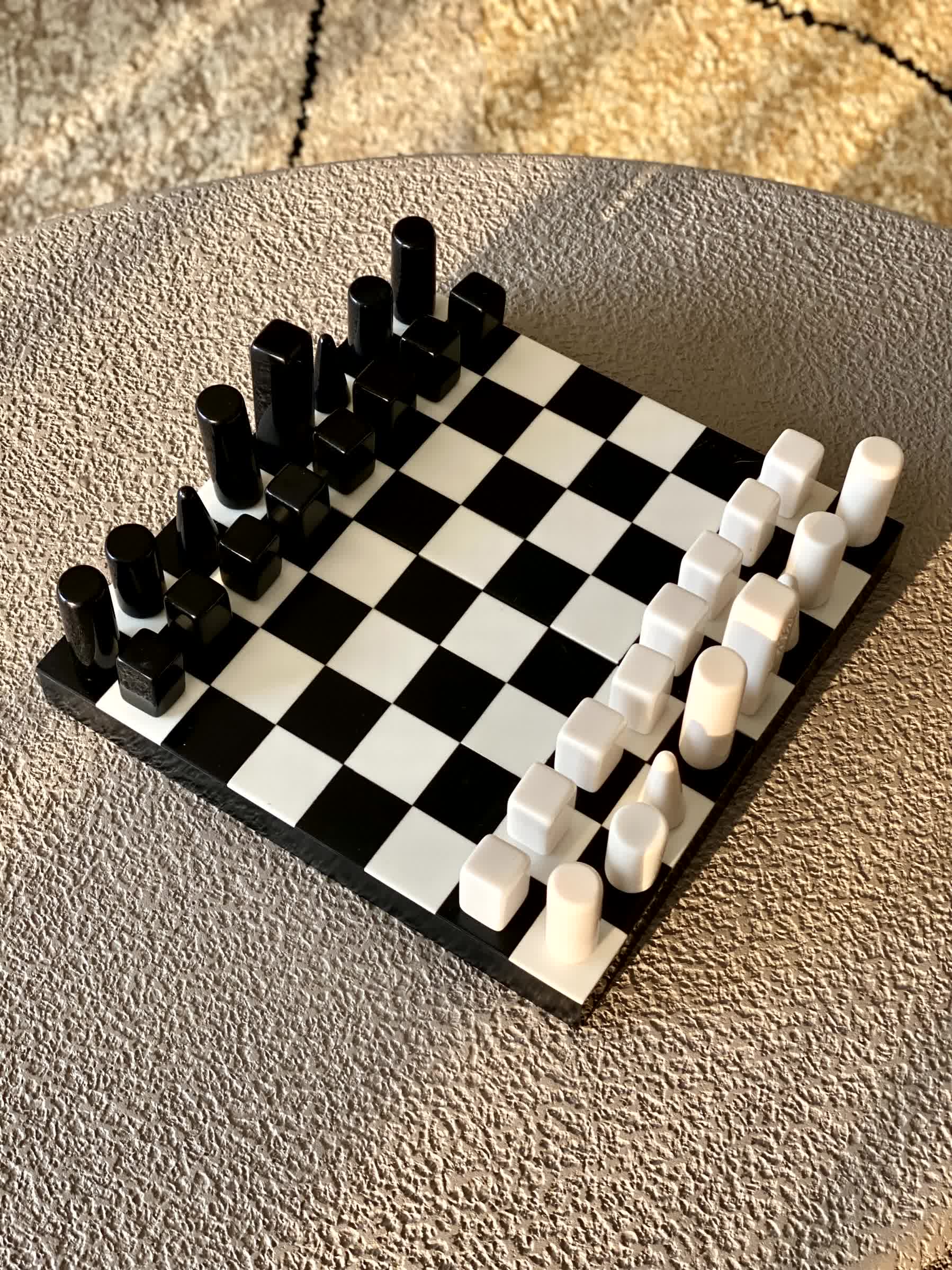 Carlo Chess Set