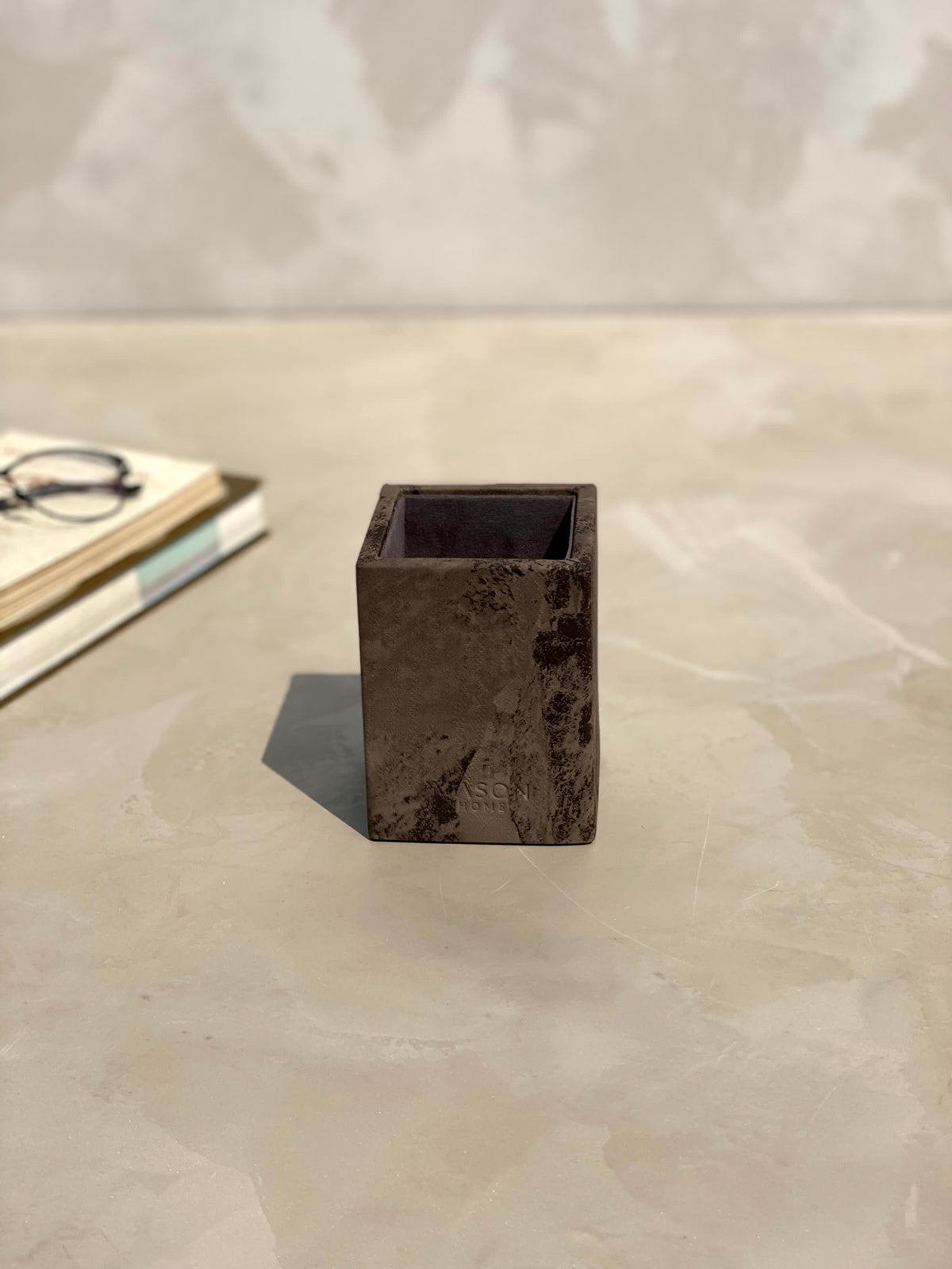 Indo Mocha Pen holder