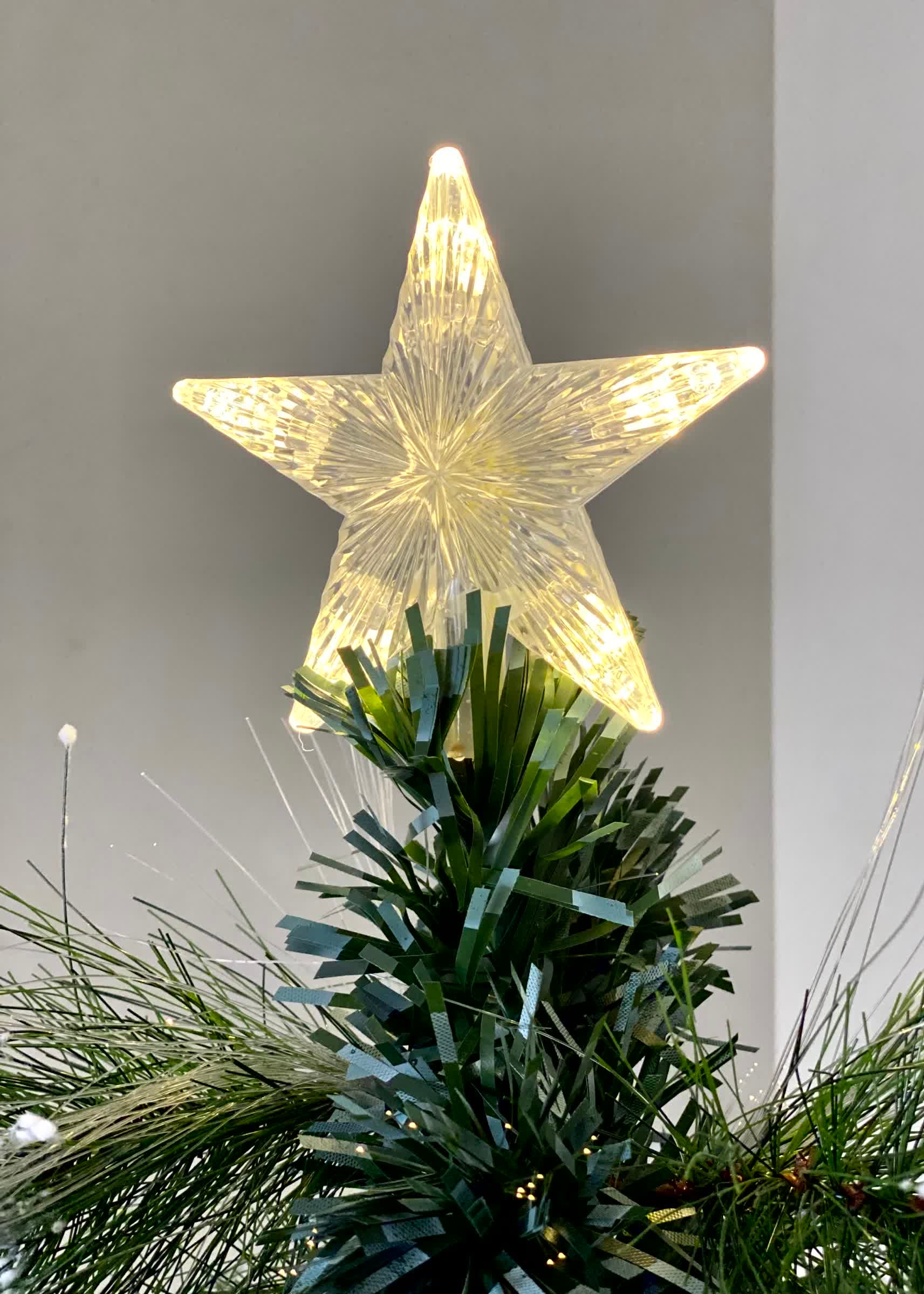 Christmas Frosted Sparkling Tree - 5 Feet