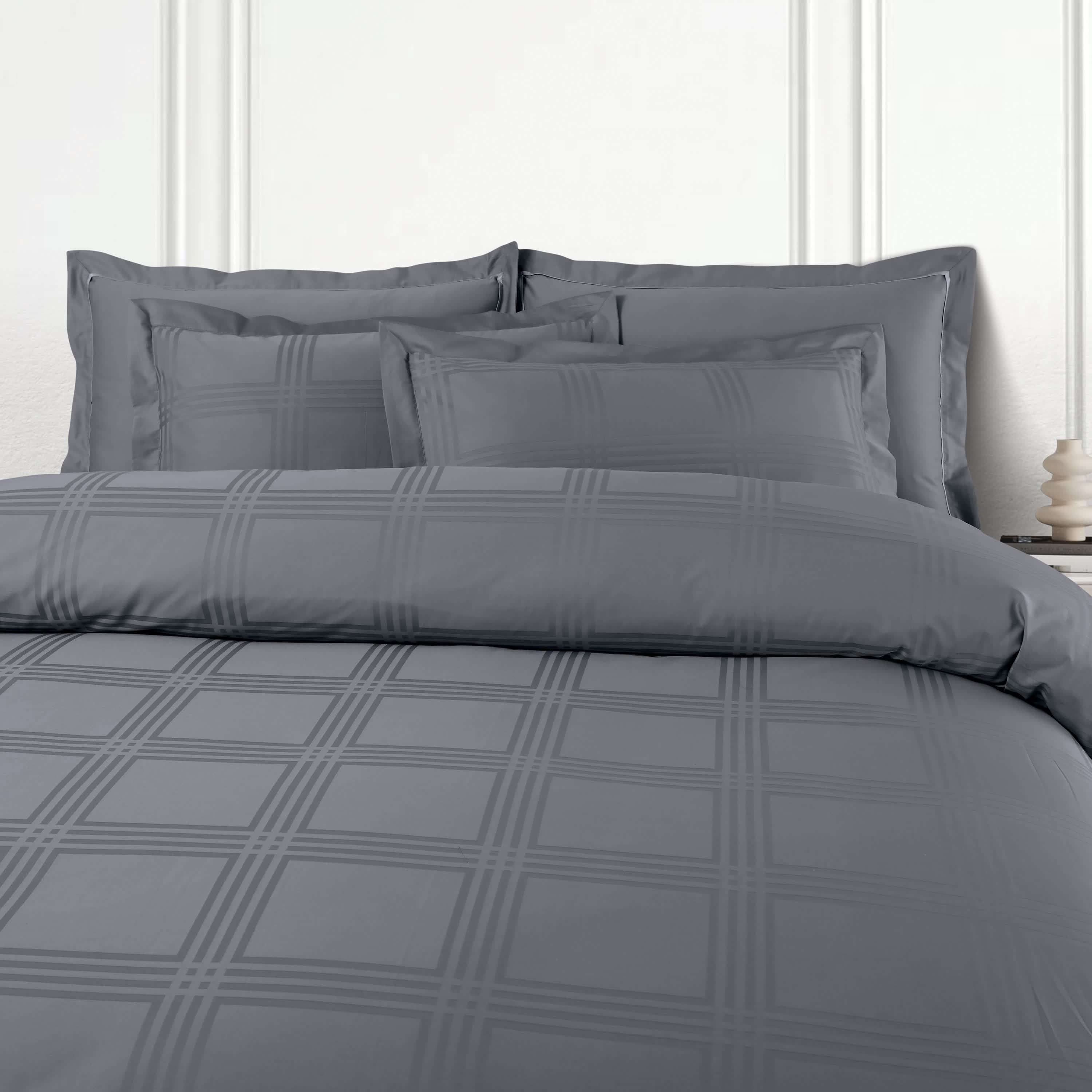 Amalfi Jacquard Duvet Cover Set - Grey