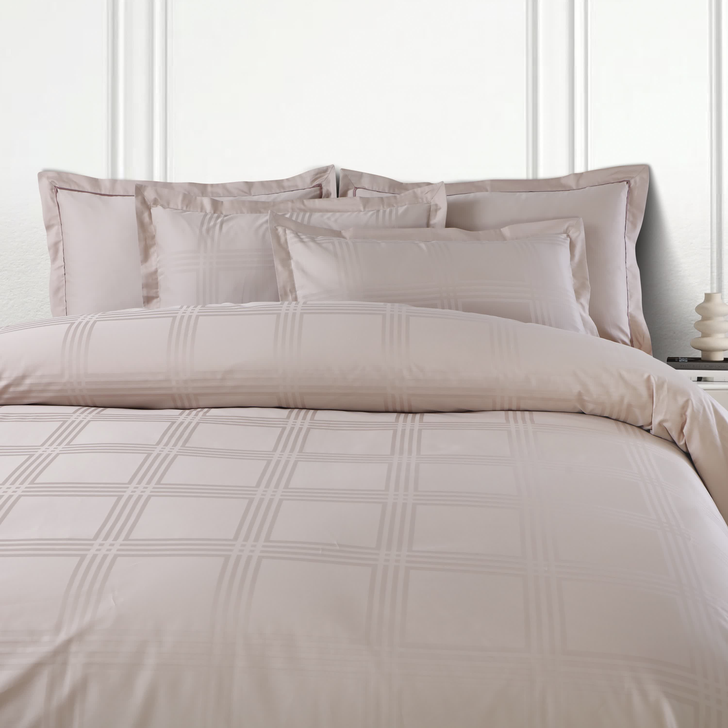 Amalfi Jacquard Duvet Cover Set - Beige