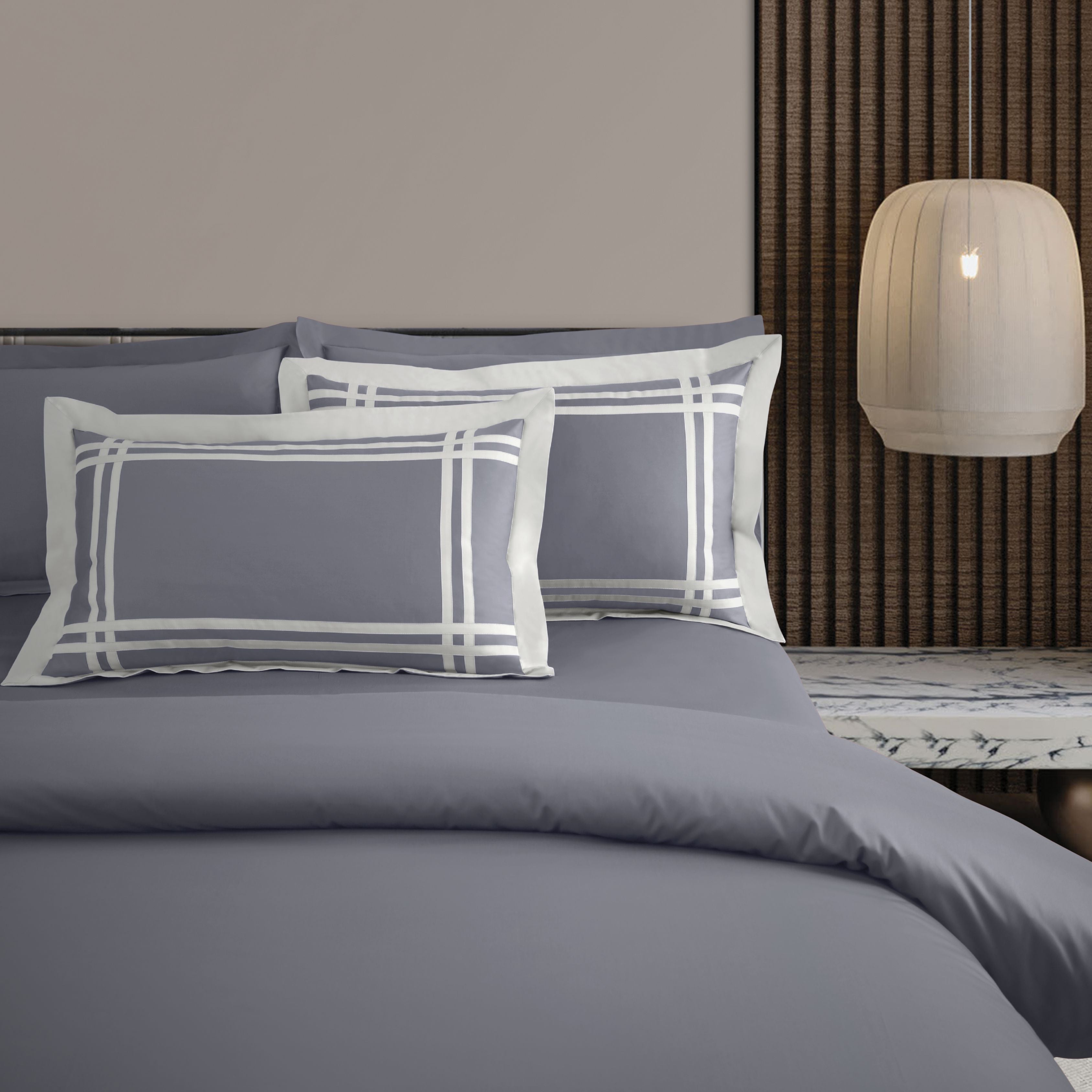 Jacquard King Size Bedsheet with 2 Pillow Covers-Grey