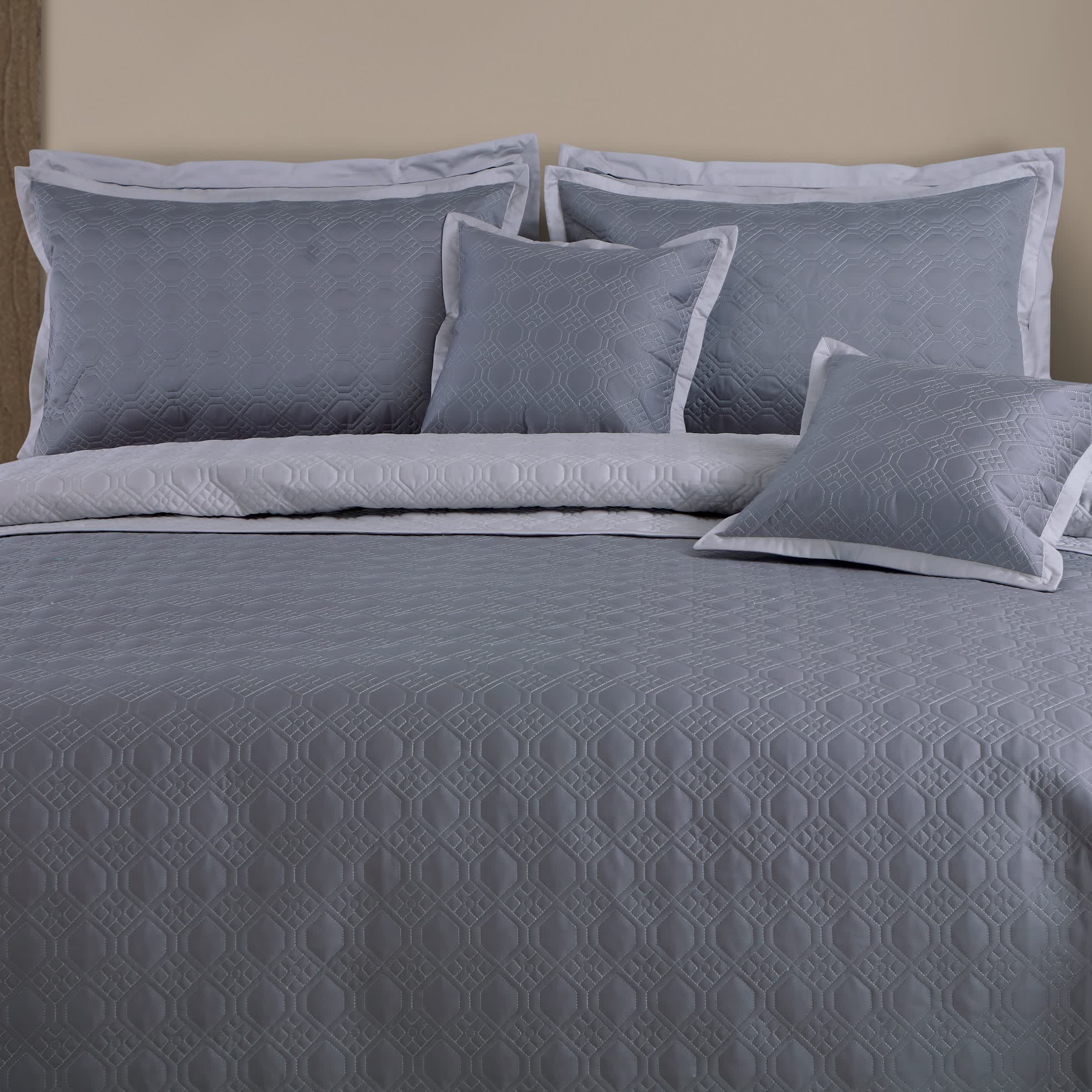 Luxe Reversible Bedspread Set - Grey & Silver Grey