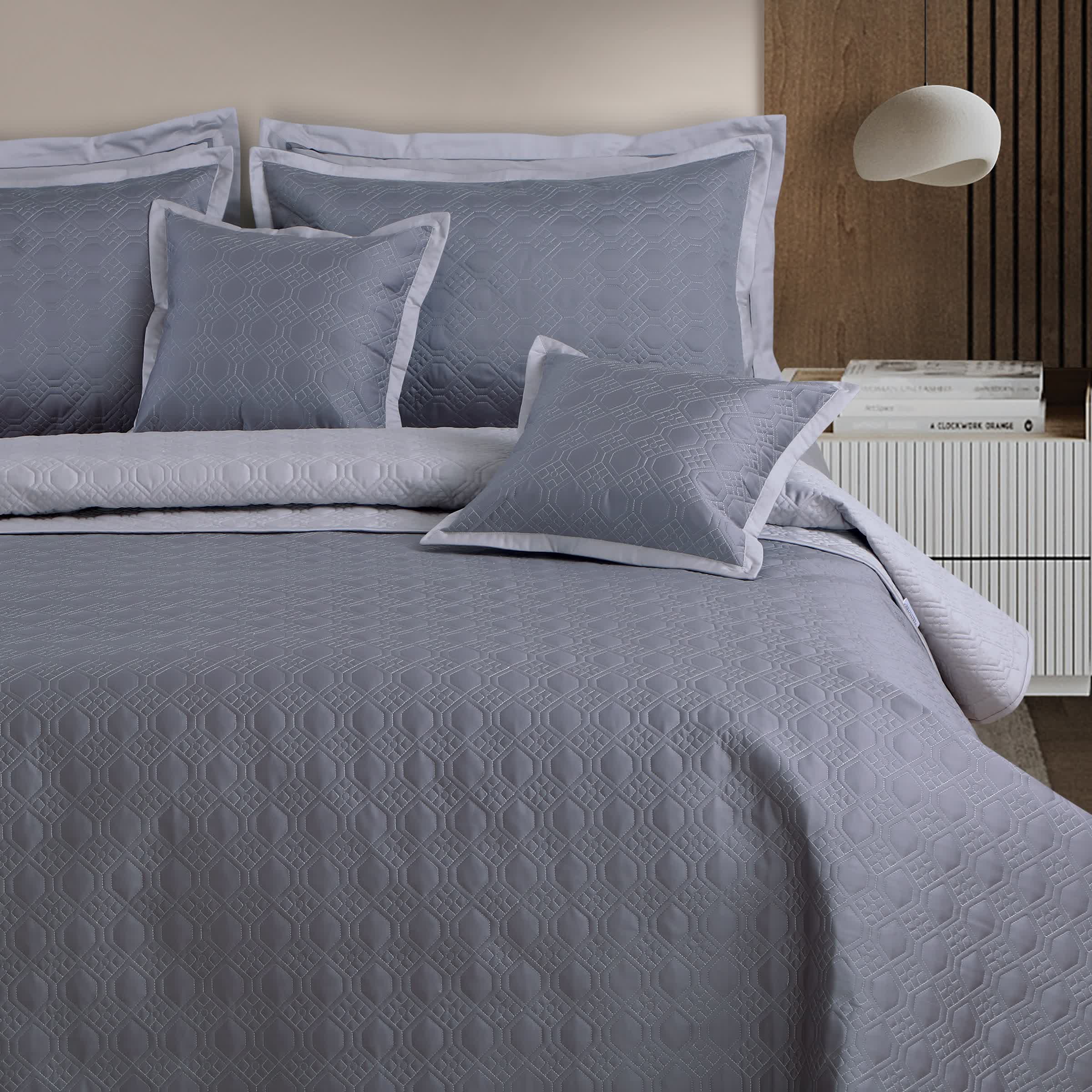 Luxe Reversible Bedspread Set - Grey & Silver Grey