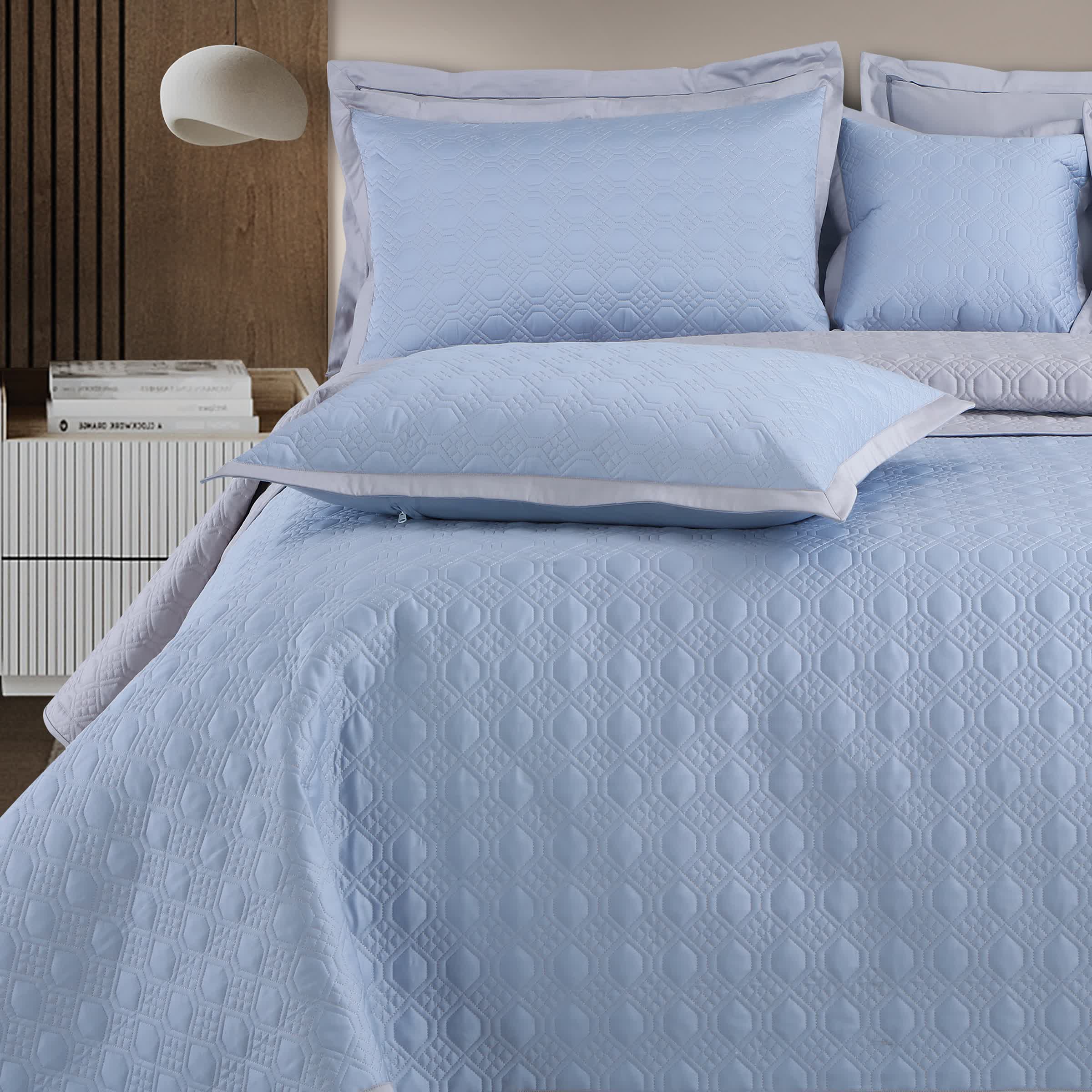 Luxe Bedspread Bedding Set - Pigeon Blue & Silver Grey