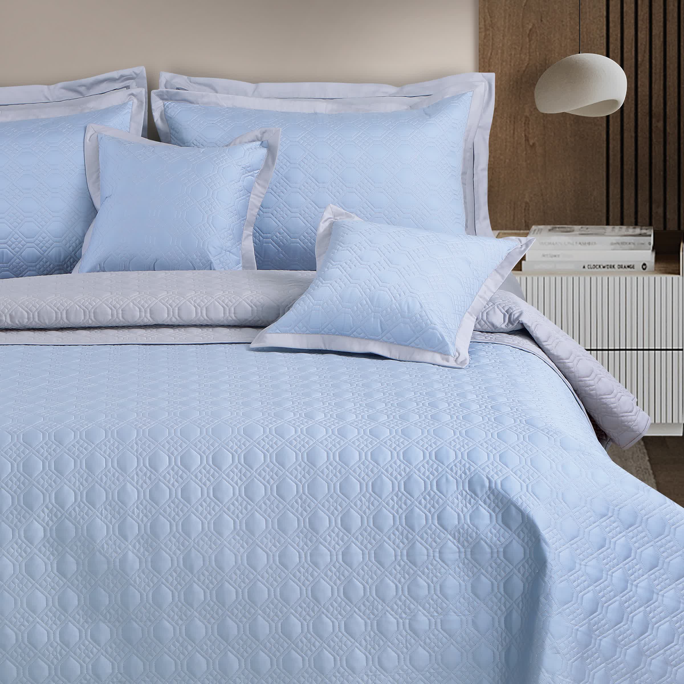 Luxe Bedspread Bedding Set - Pigeon Blue & Silver Grey