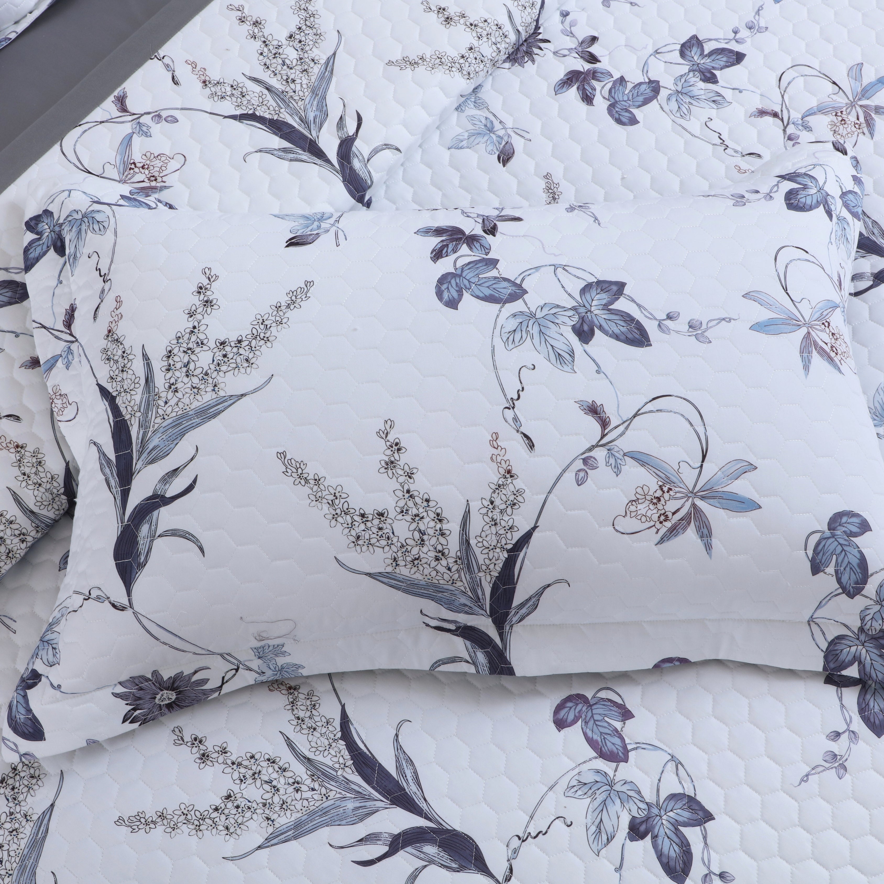 Royale Printed Quilted Bedspread Set with 2 Pillow Covers and 2 Cushion Covers-White