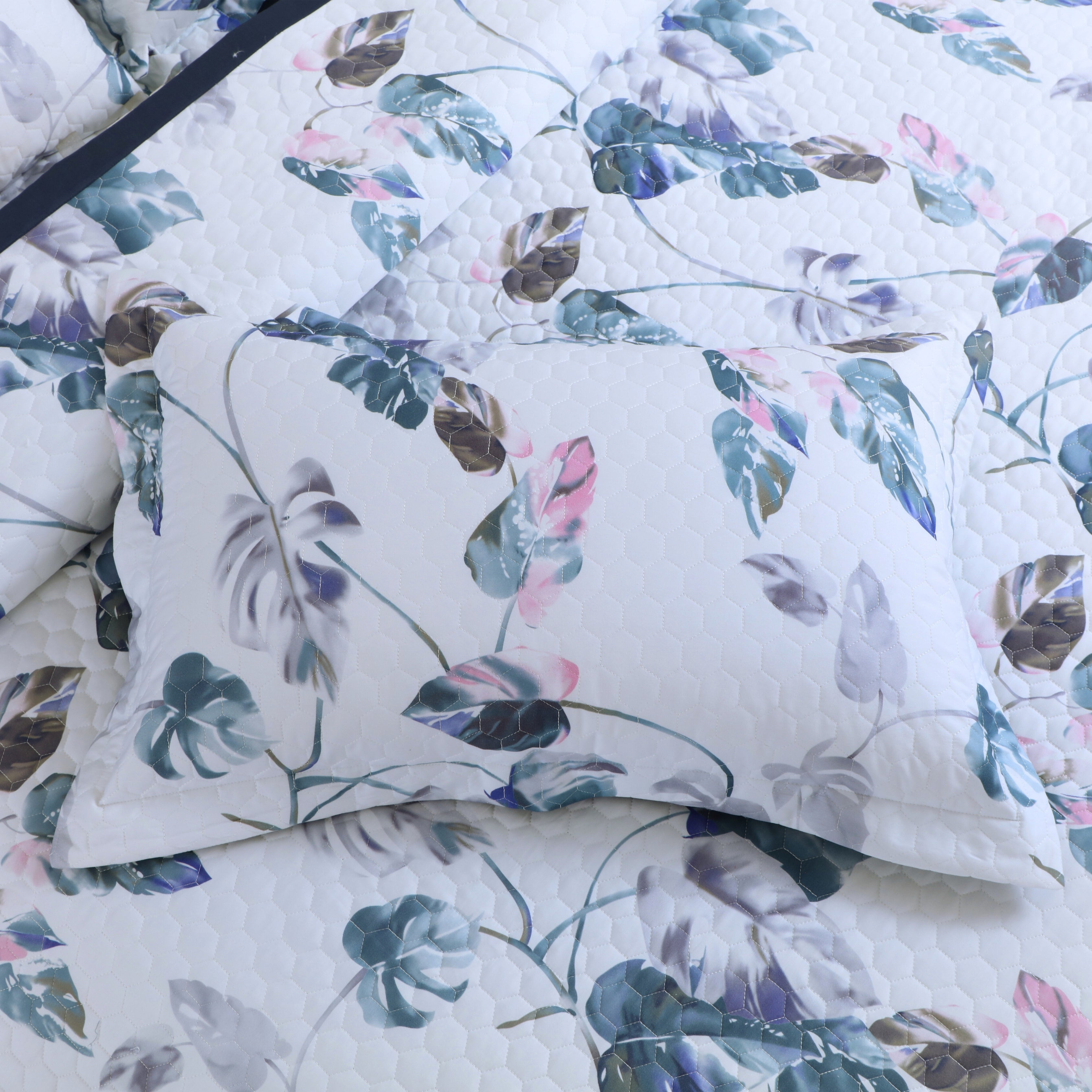 Royale Printed Quilted Bedspread Set with 2 Pillow Covers and 2 Cushion Covers-White