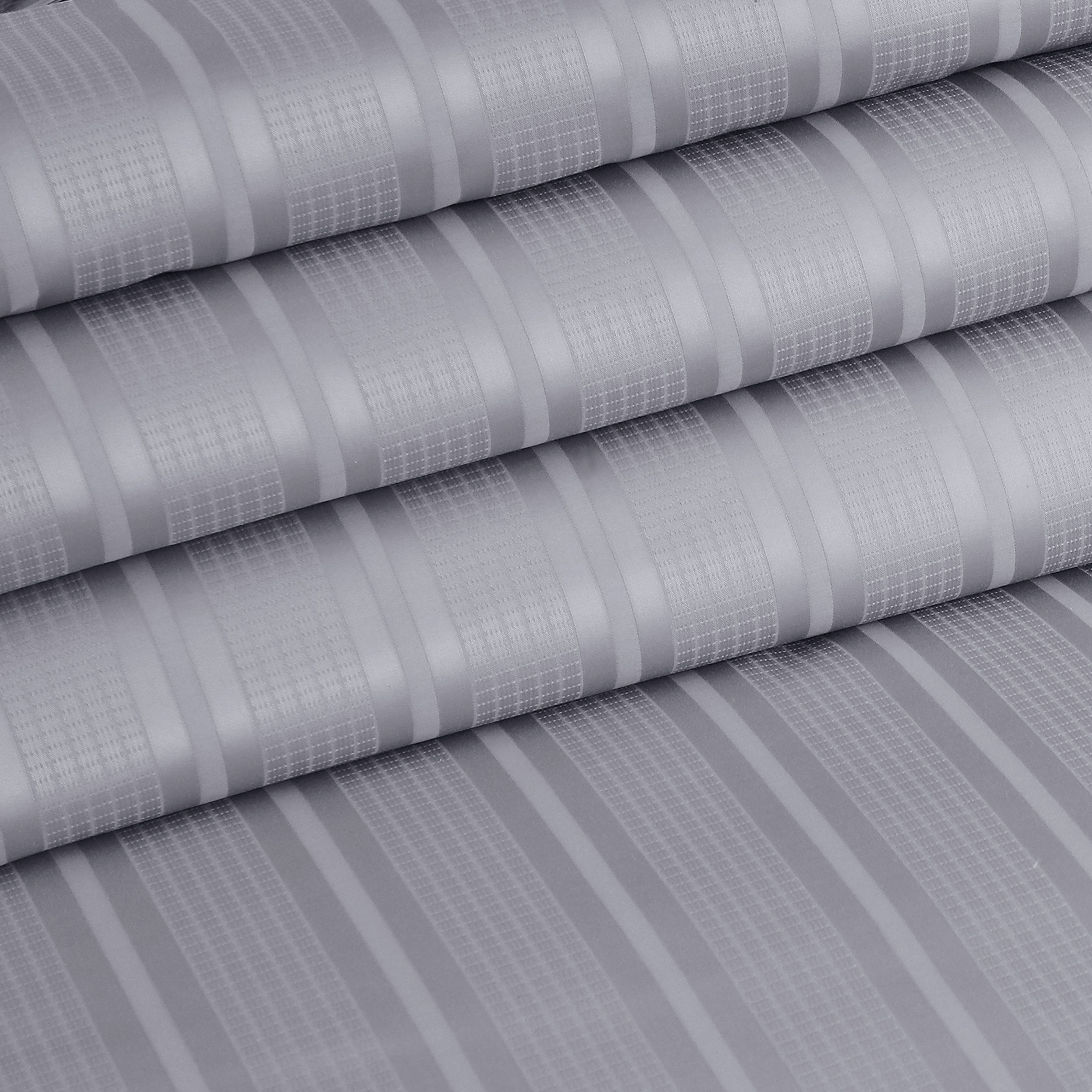 Jacquard Duvet Cover Set with King Size Bedsheet and 4 Pillow Covers-Silver Grey