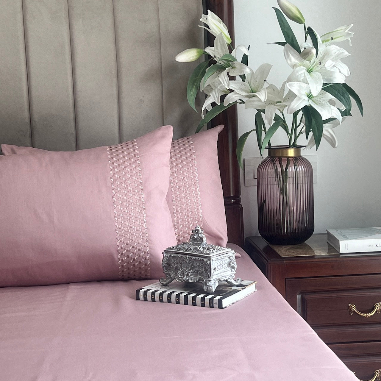 Lisse Old Rose Bedsheet Set