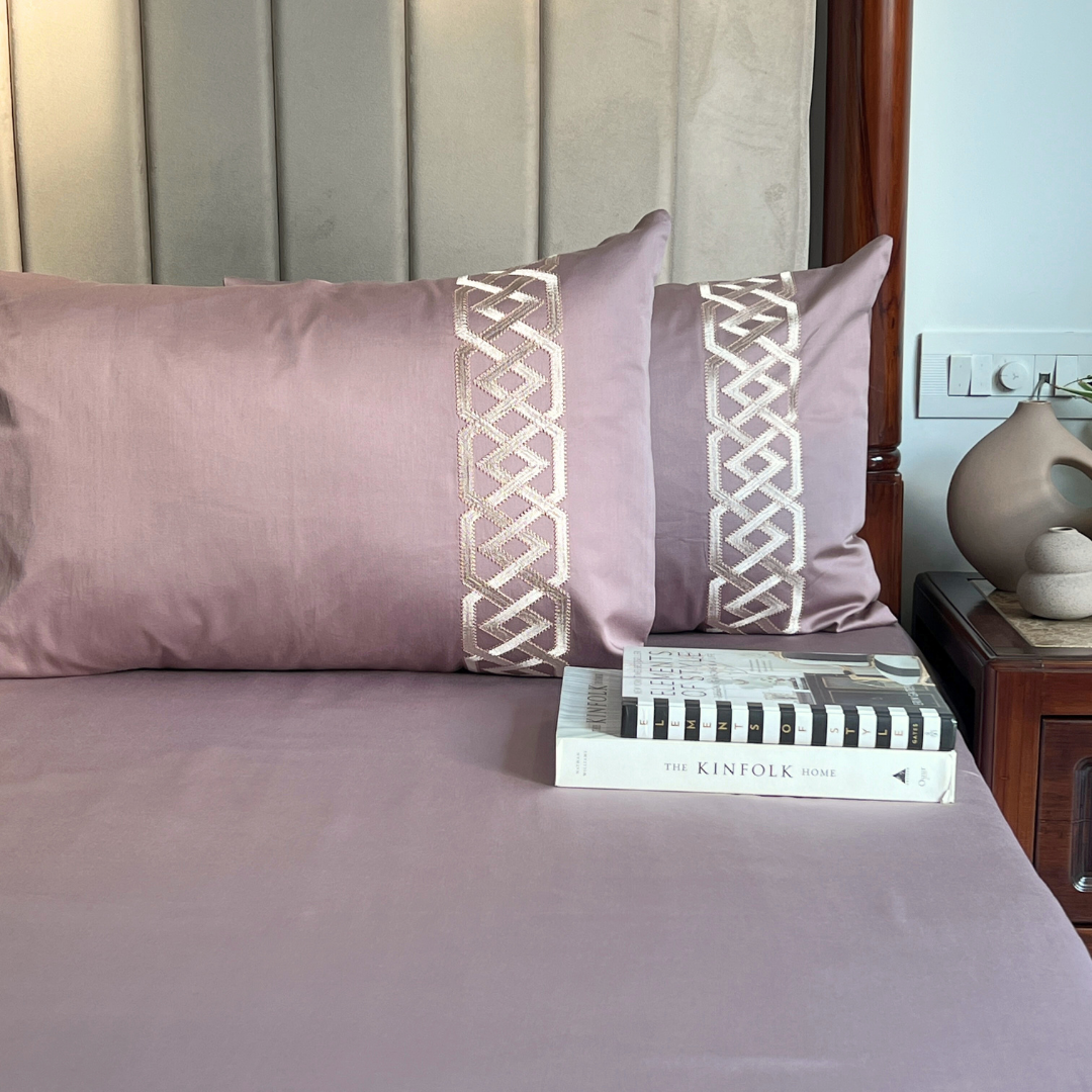 Austin Old Rose 300TC Cotton Bed Sheet with 2 Embroidered Pillow Covers