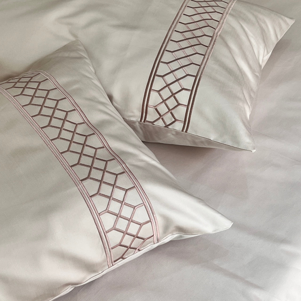 Zig Zag Buff Embroidered Bedsheet